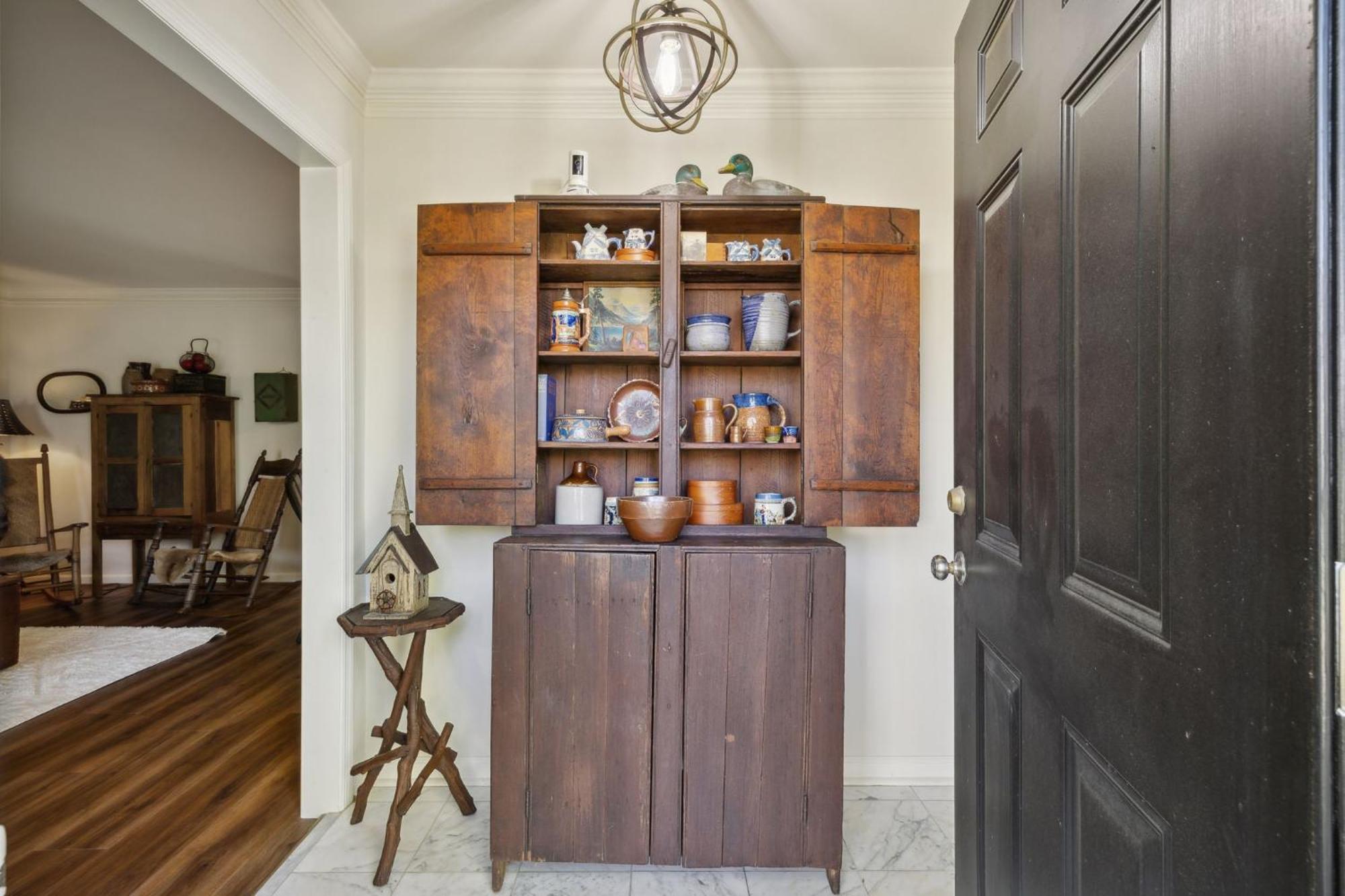 Charming Vintage 3 Bedroom Townhome 30 Or Days By Skyrun Holiday home *