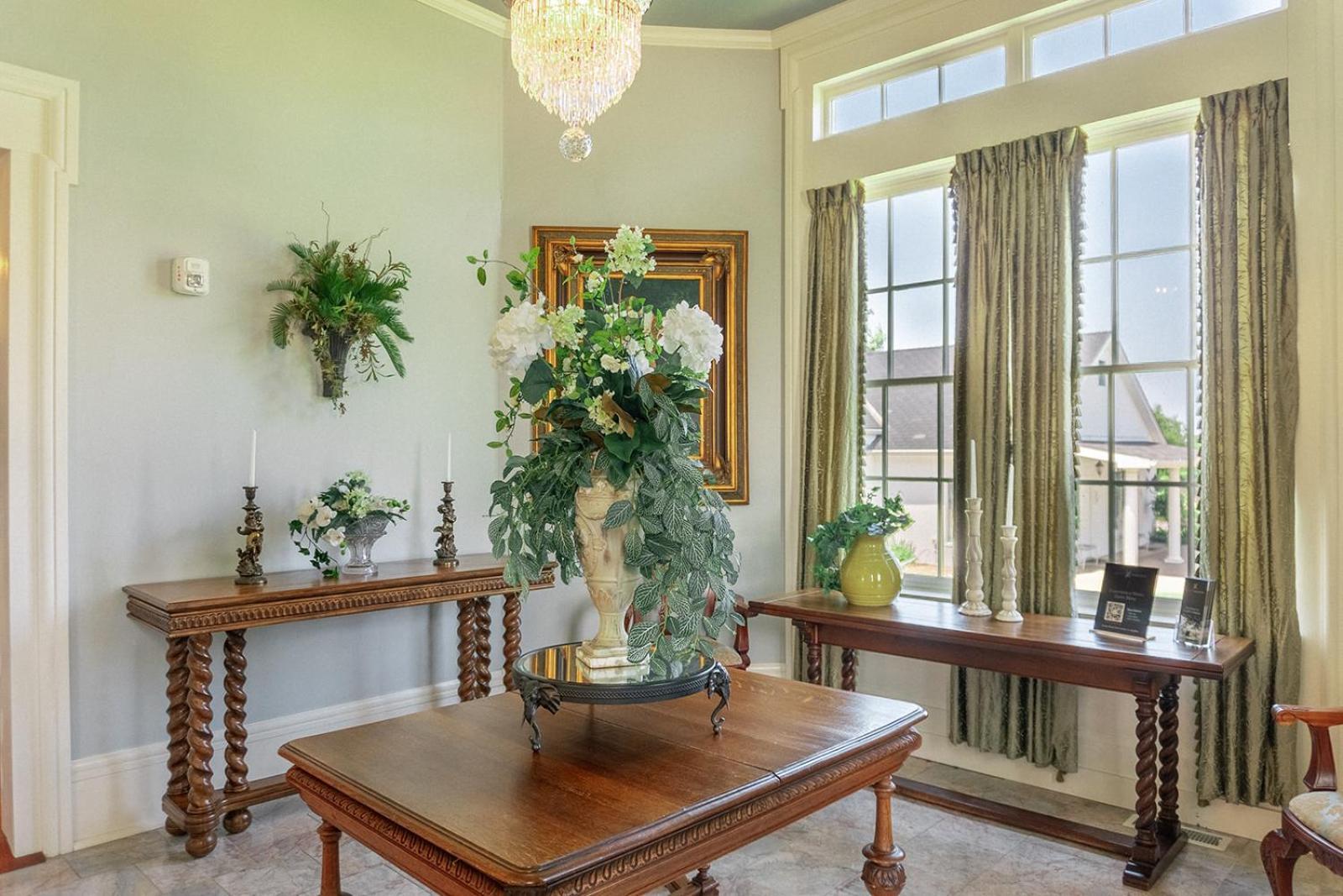 Belle Air Mansion And Bed & Breakfast