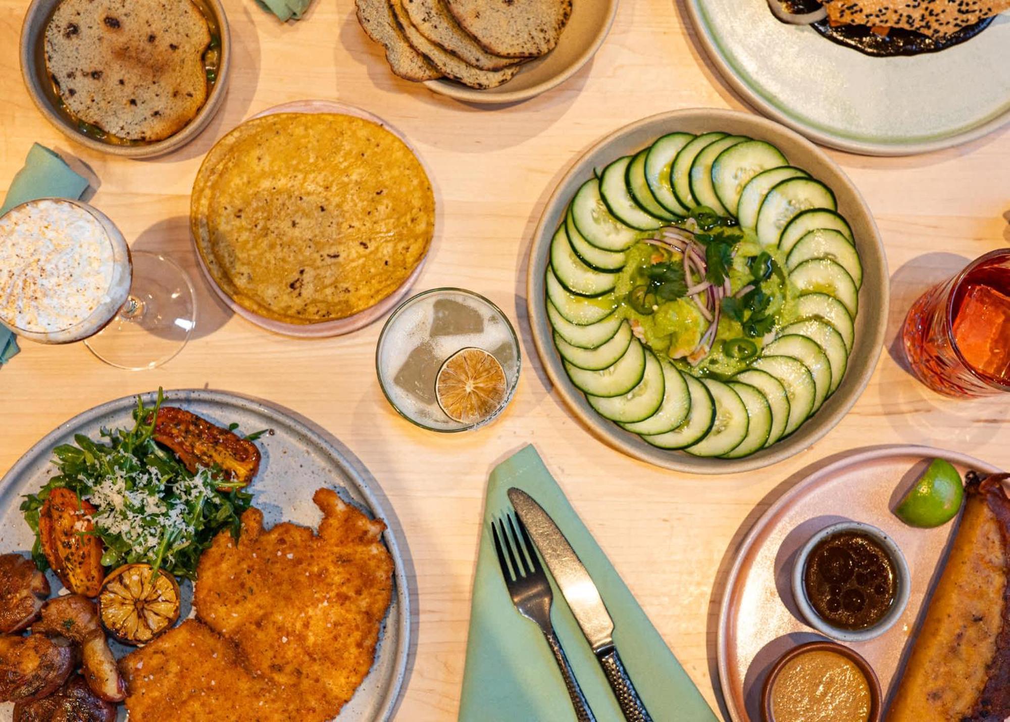 Holiday home 6 Bedroom Gulch Homes, Garages, Rooftops, Walk To Gulch 10 Mins To Broadway, 24 Hour Hospitality Team, Perfect For Groups *