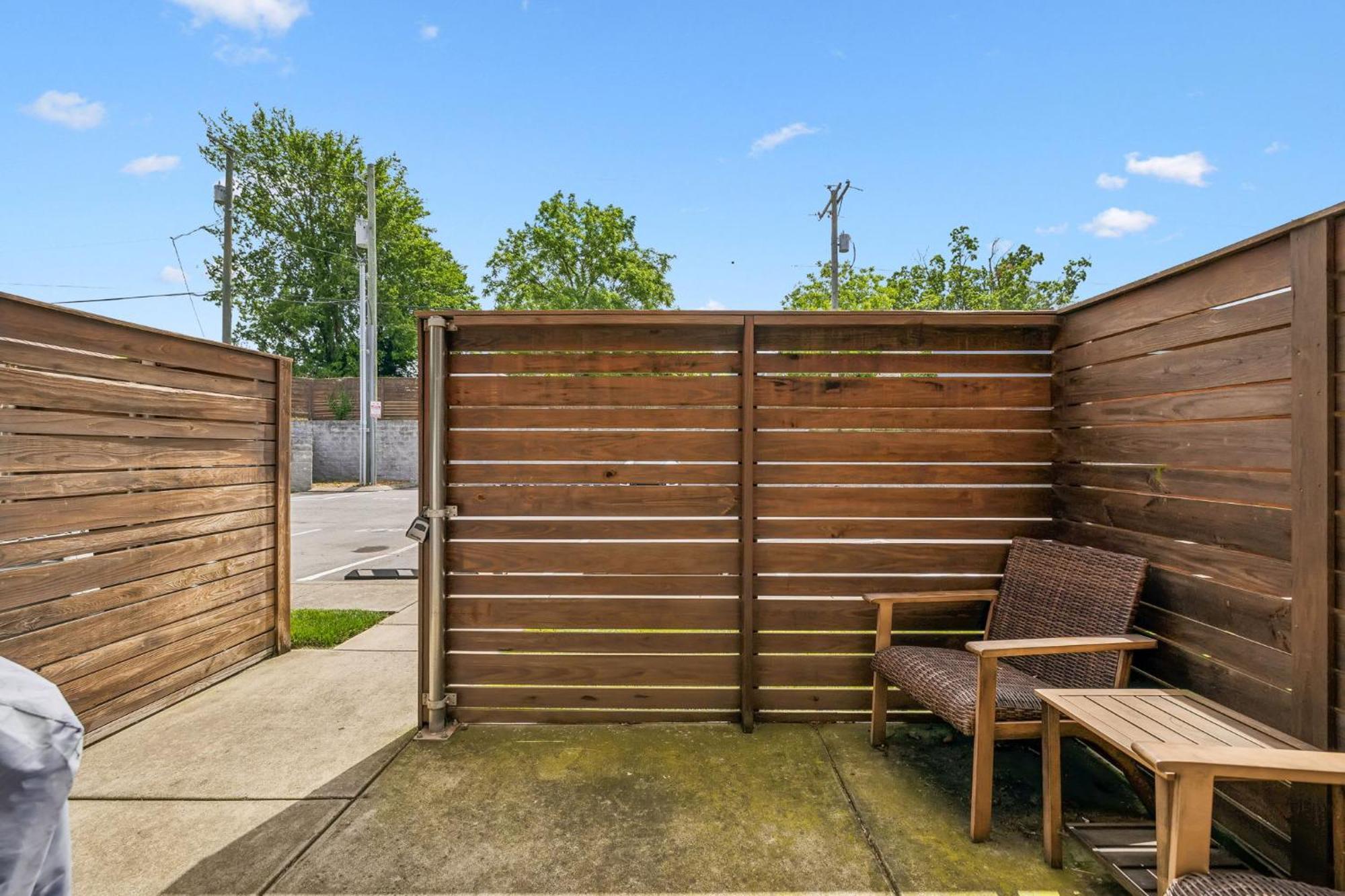 Holiday home Spacious 3-story Townhome W Rooftop & Views Nashville