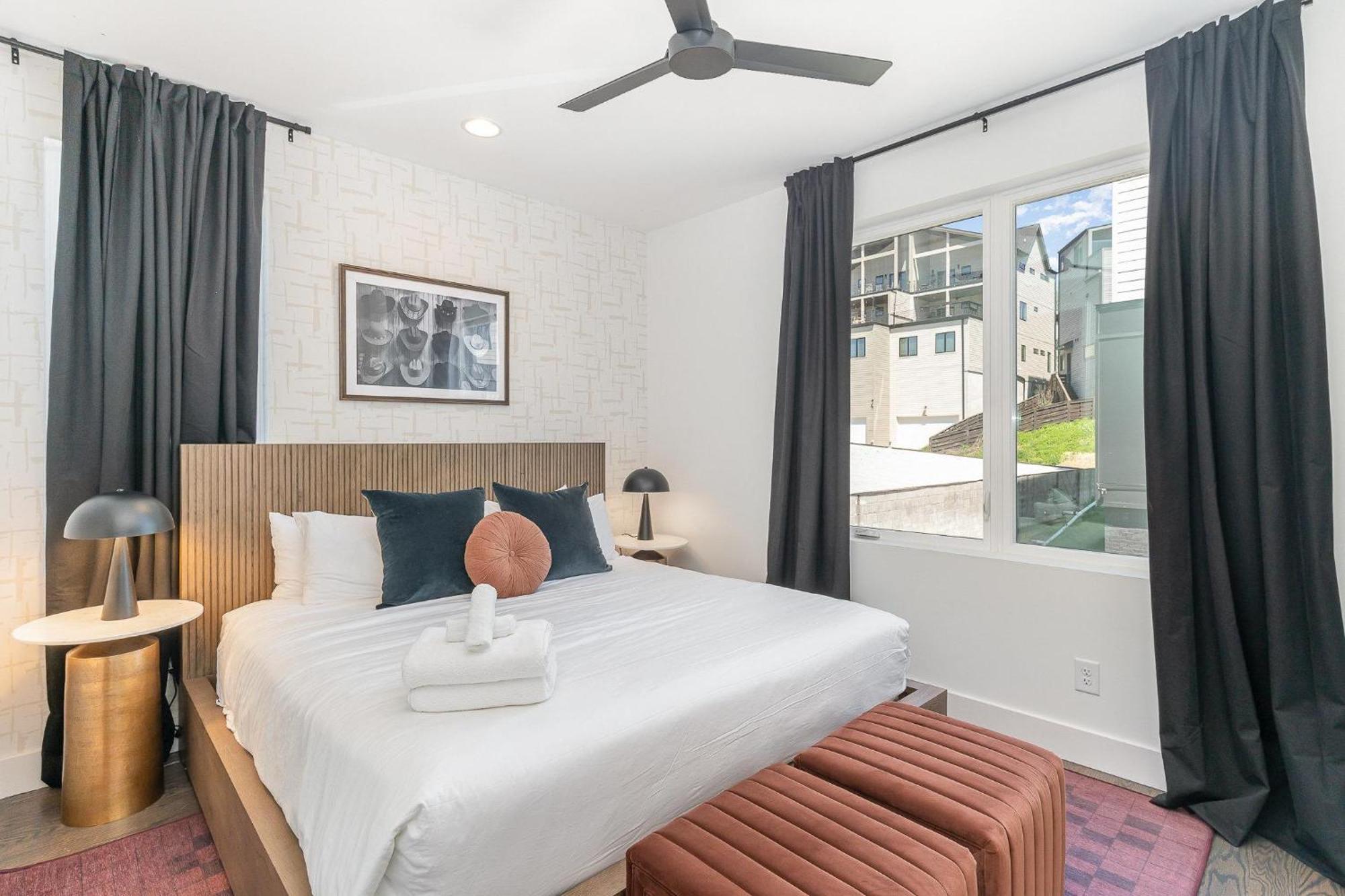 Nimbus-rooftop Deck-hot Tub-mins To Broadway *