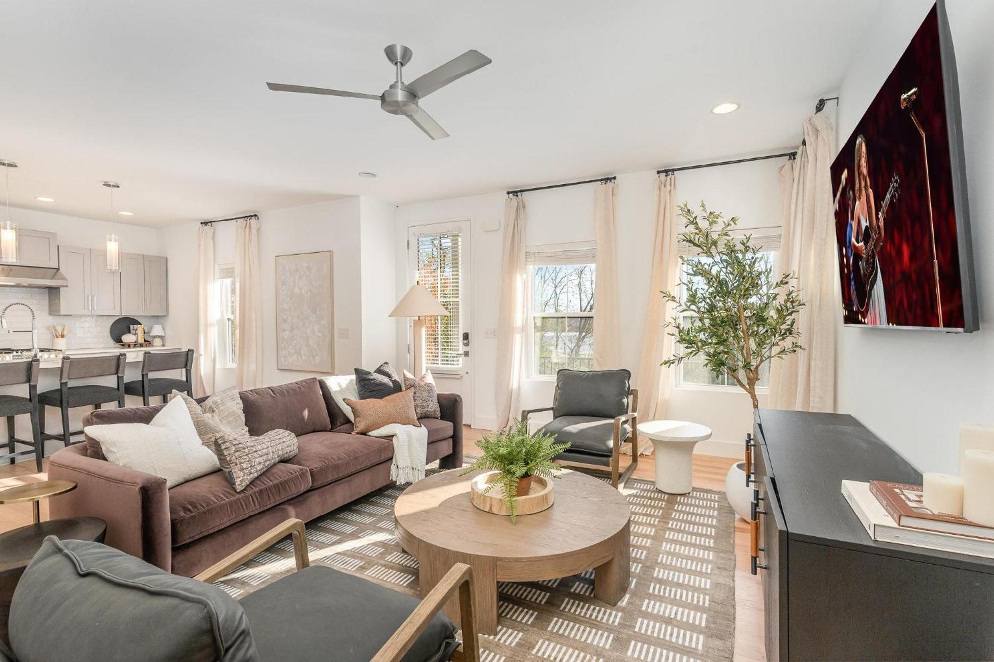Brightwood - Sleeps 8 - Mins To Broadway Nashville