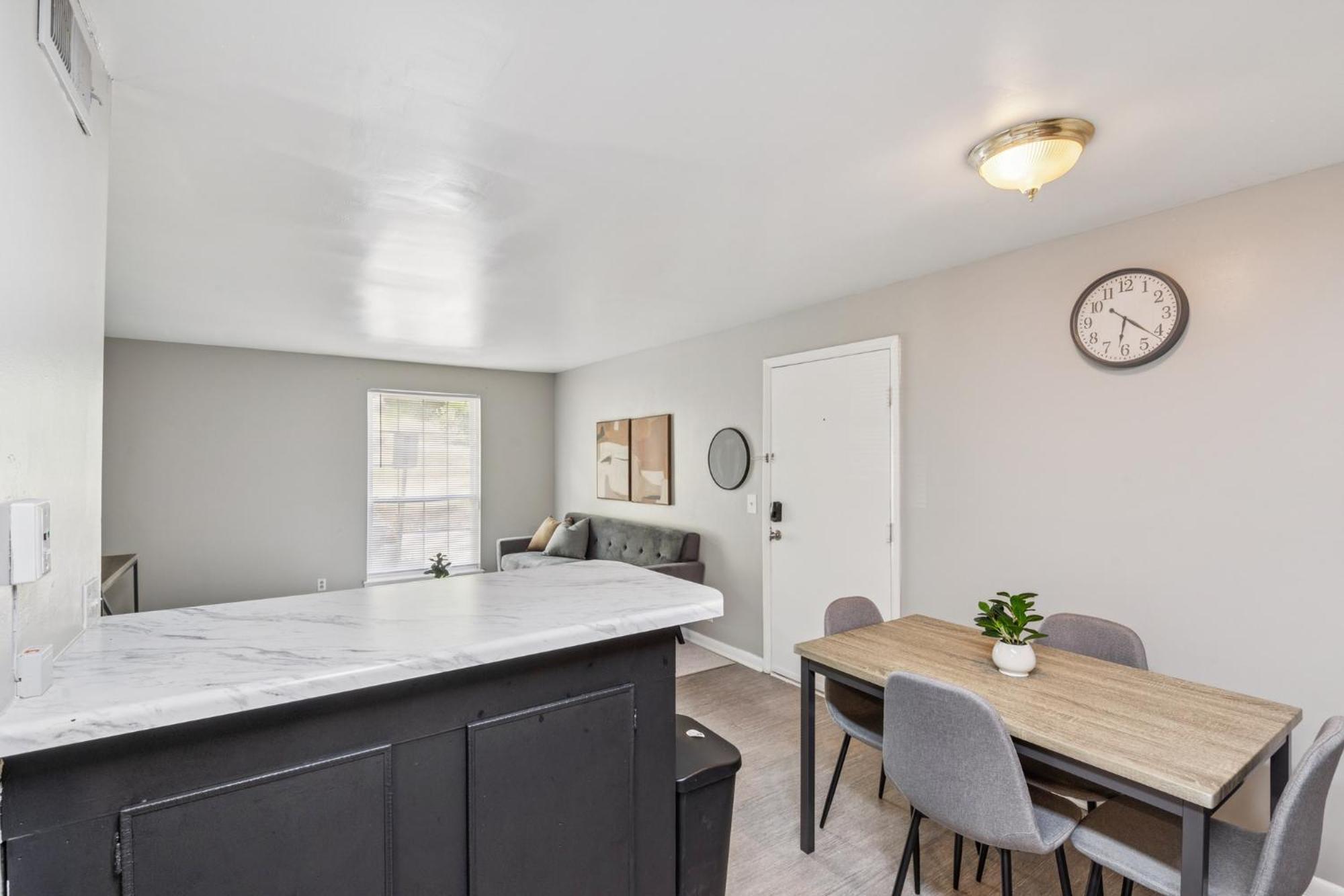 Apartment Jamestown B4 I Comfy 2 Bed 1 Bath Nashville