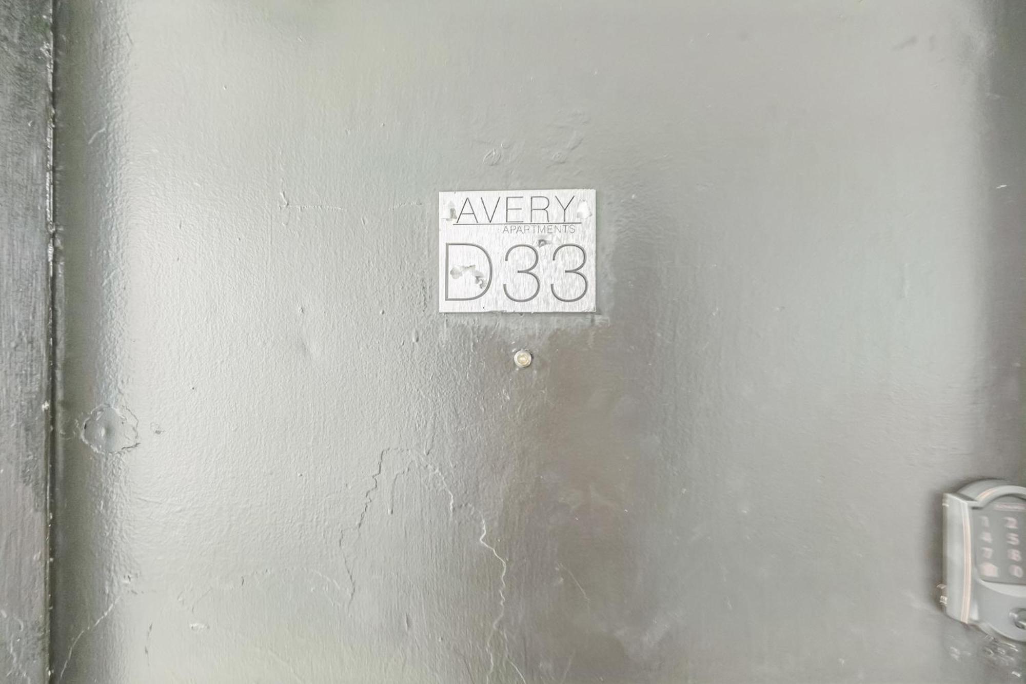 Avery D33 I Spacious 2 Bed 1 Bath Nashville