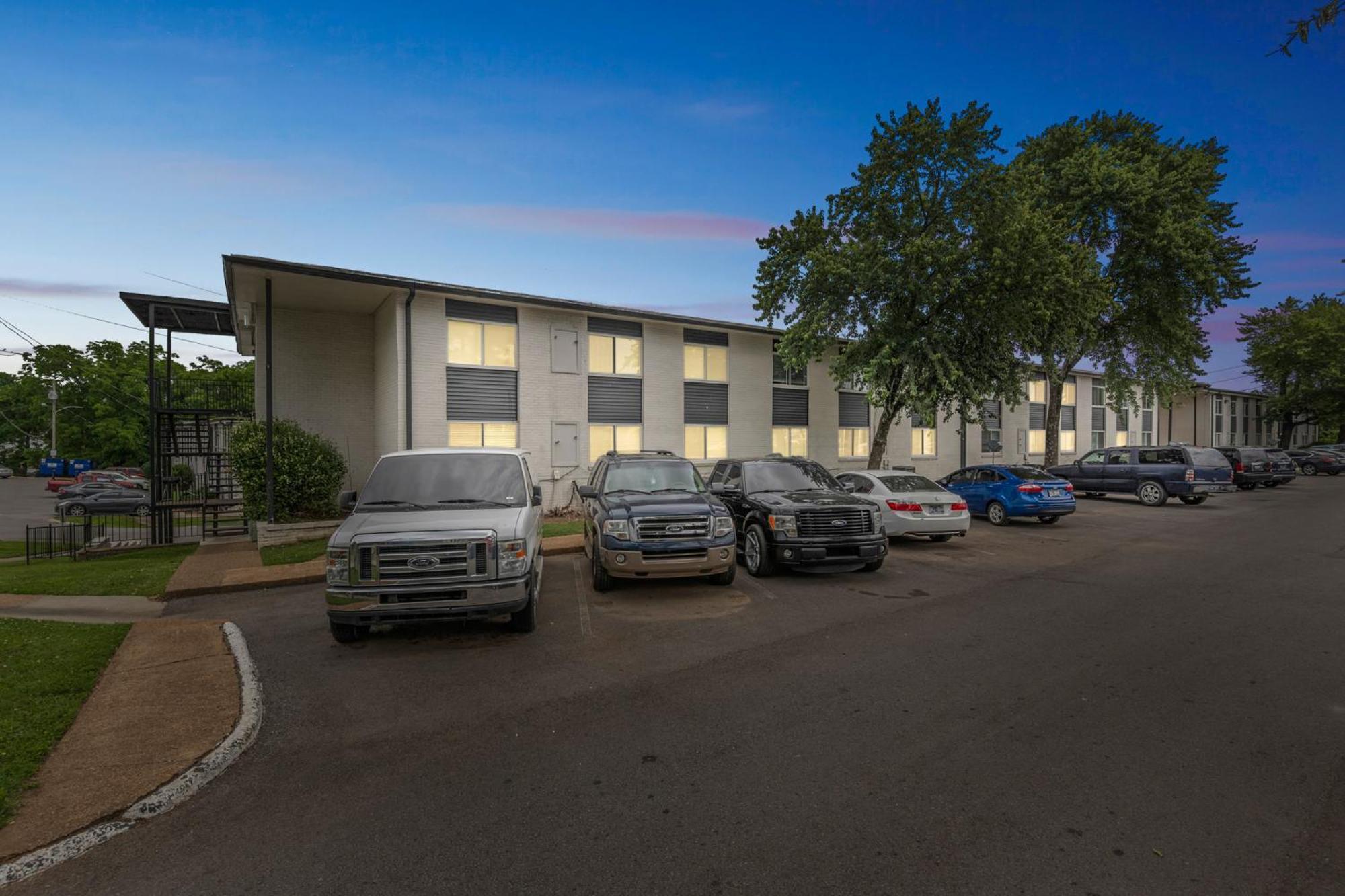 Apartment Avery D33 I Spacious 2 Bed 1 Bath