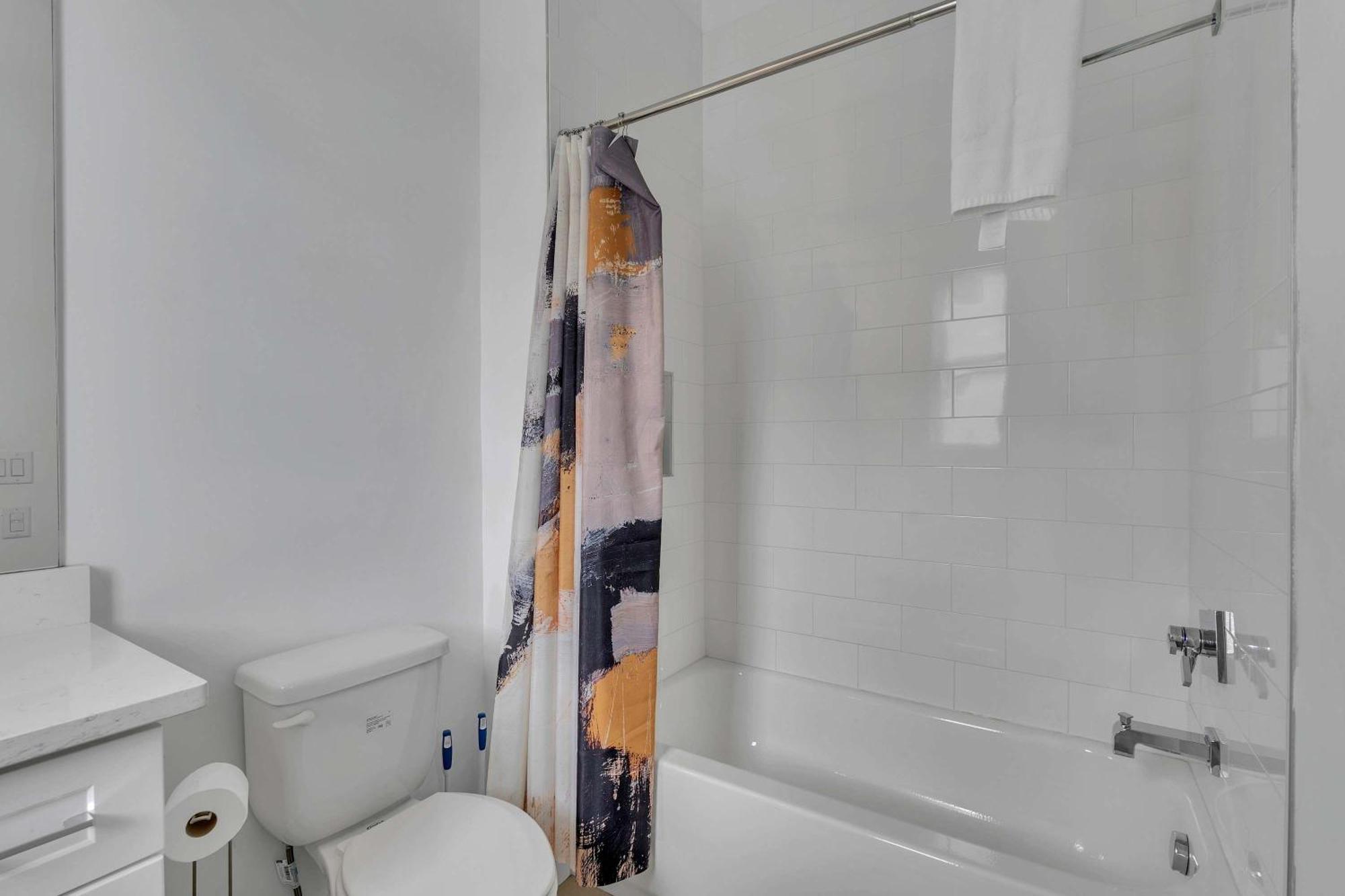 3 Lux Homes Huge Rooftop 2mi To Broadway Sleeps 36 *