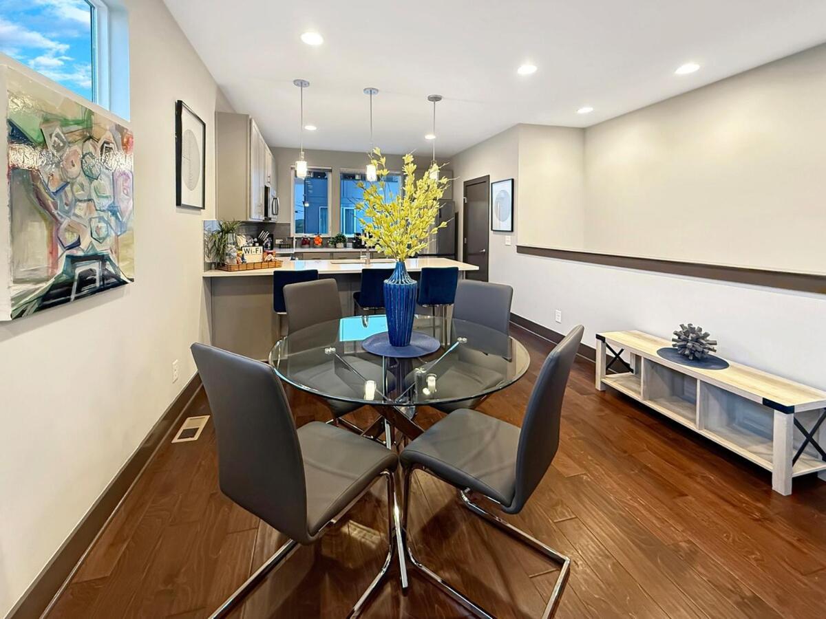 Holiday home Nashville Skyview Modern Luxury Mins To Broadway Nashville