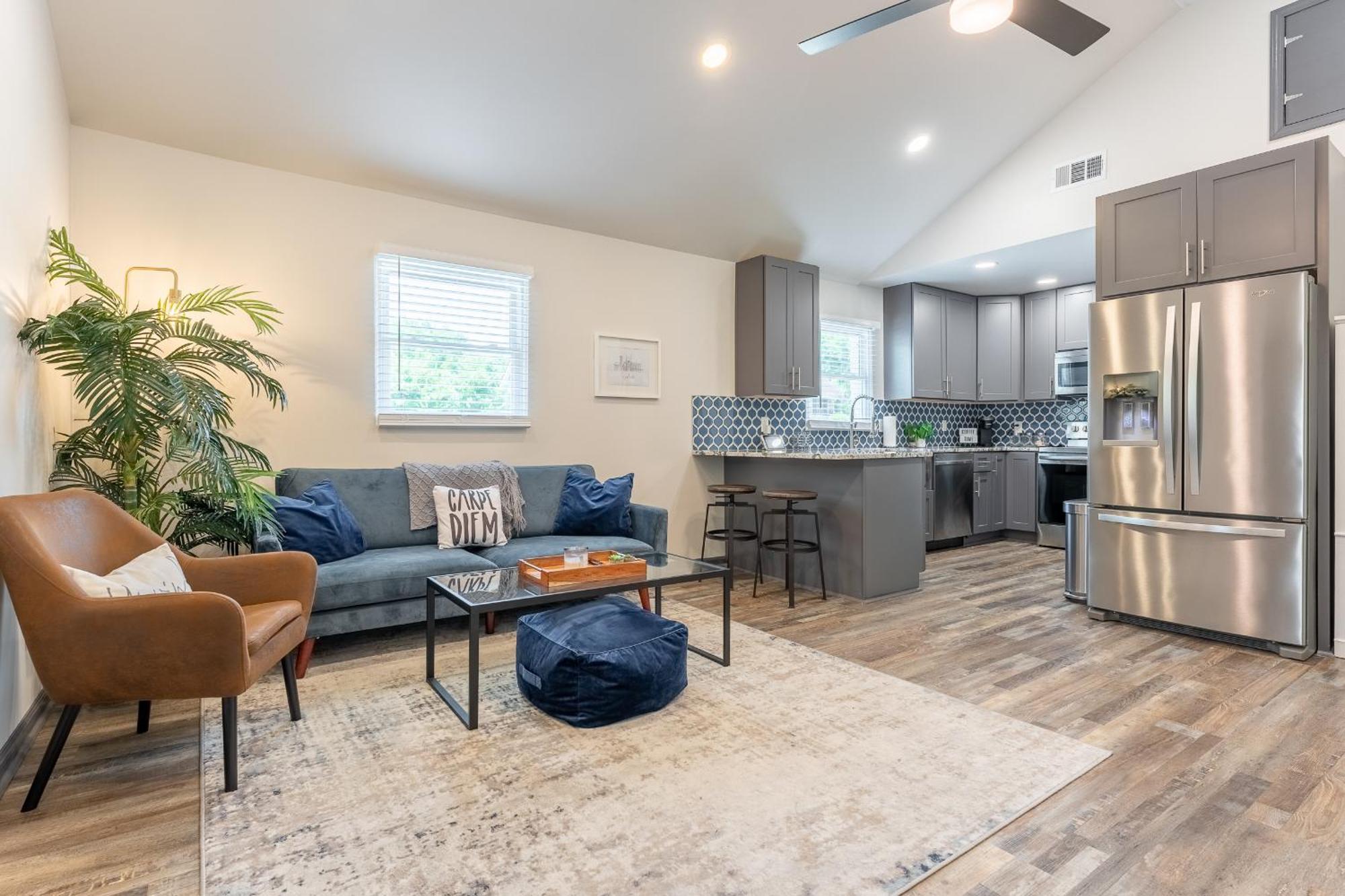 The Good Vibes By Local Holiday home