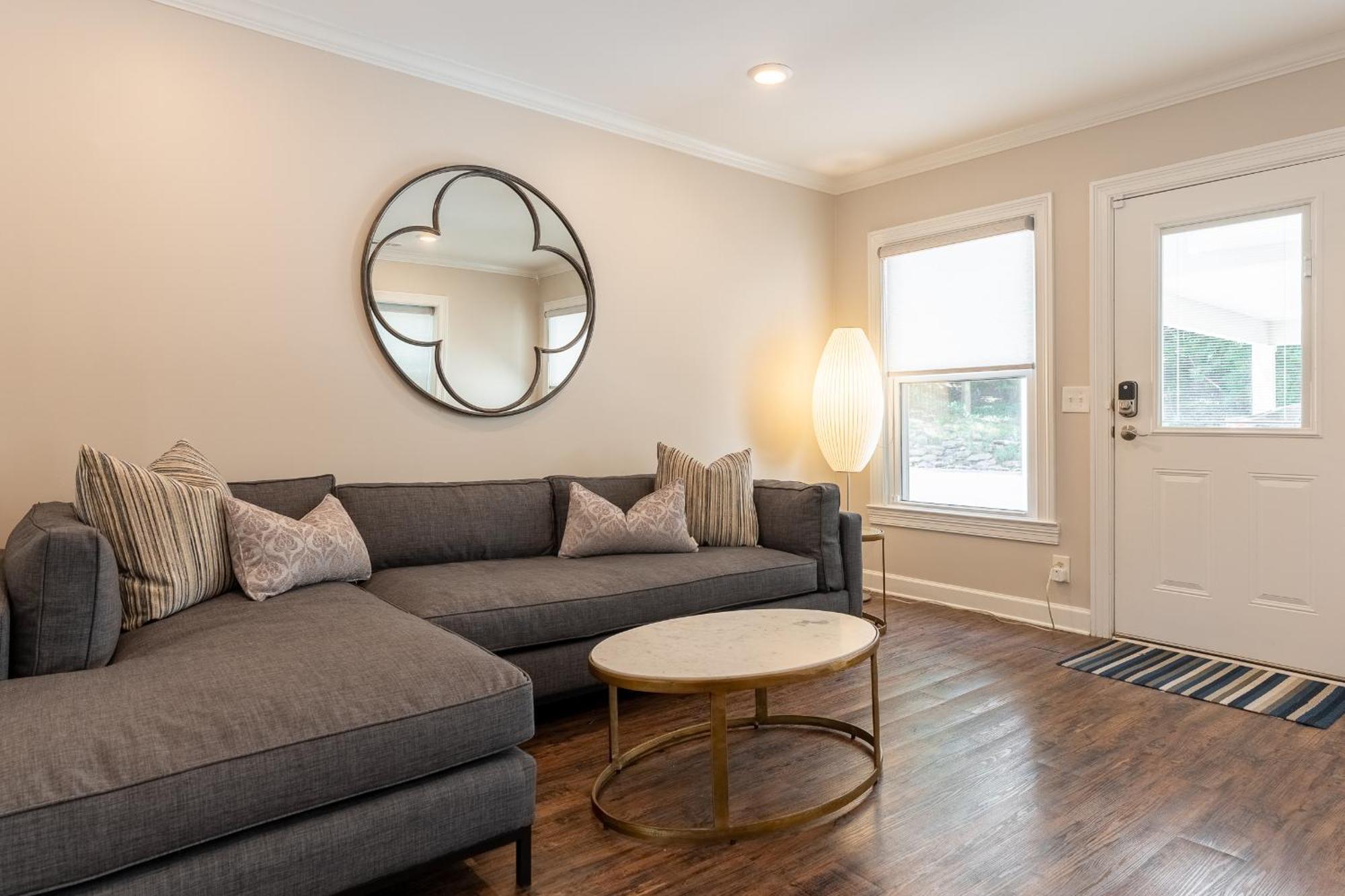 The Eloise By Local Holiday home Nashville