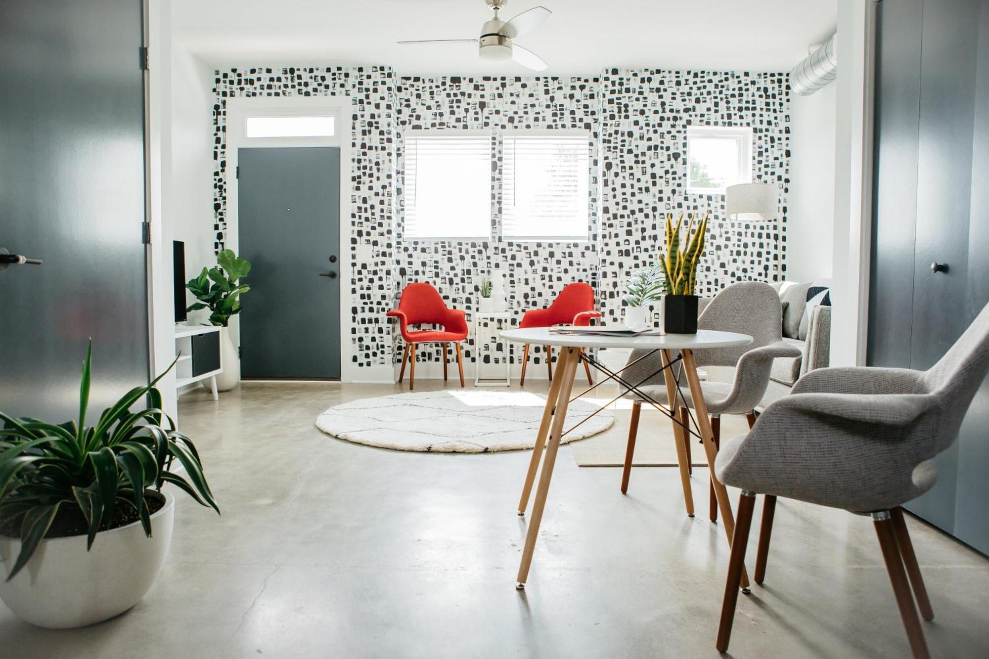 The Eden By Local Holiday home