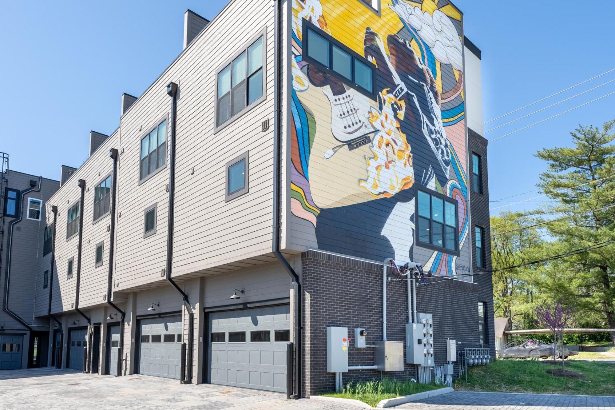 Let The Good Times Roll By Local Holiday home *