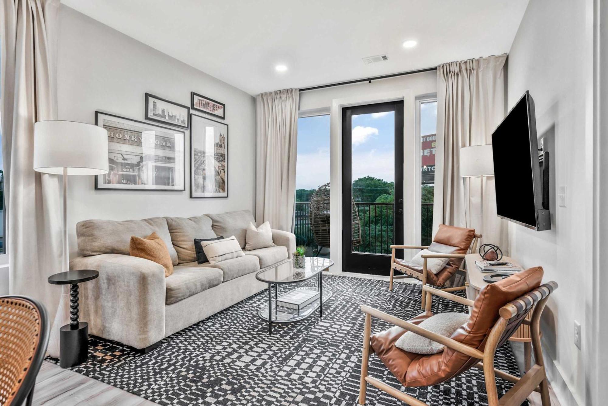 New 2 Luxe Penthouses With Balcony And Views