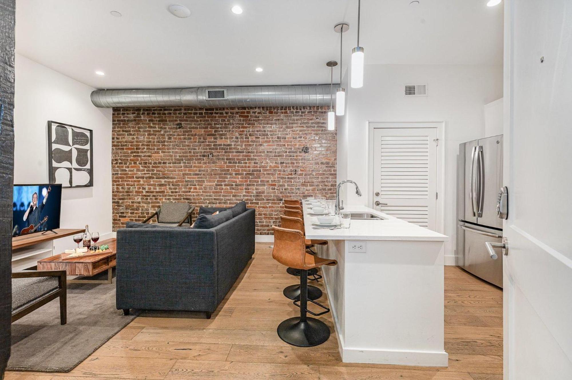 Holiday home The Saddlery-setlist-4 Combo Unit-walk To Broadway