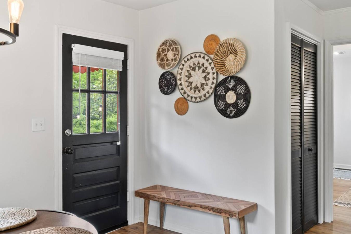 Cozy House In Trendy East With A Patio And Grill Holiday home *