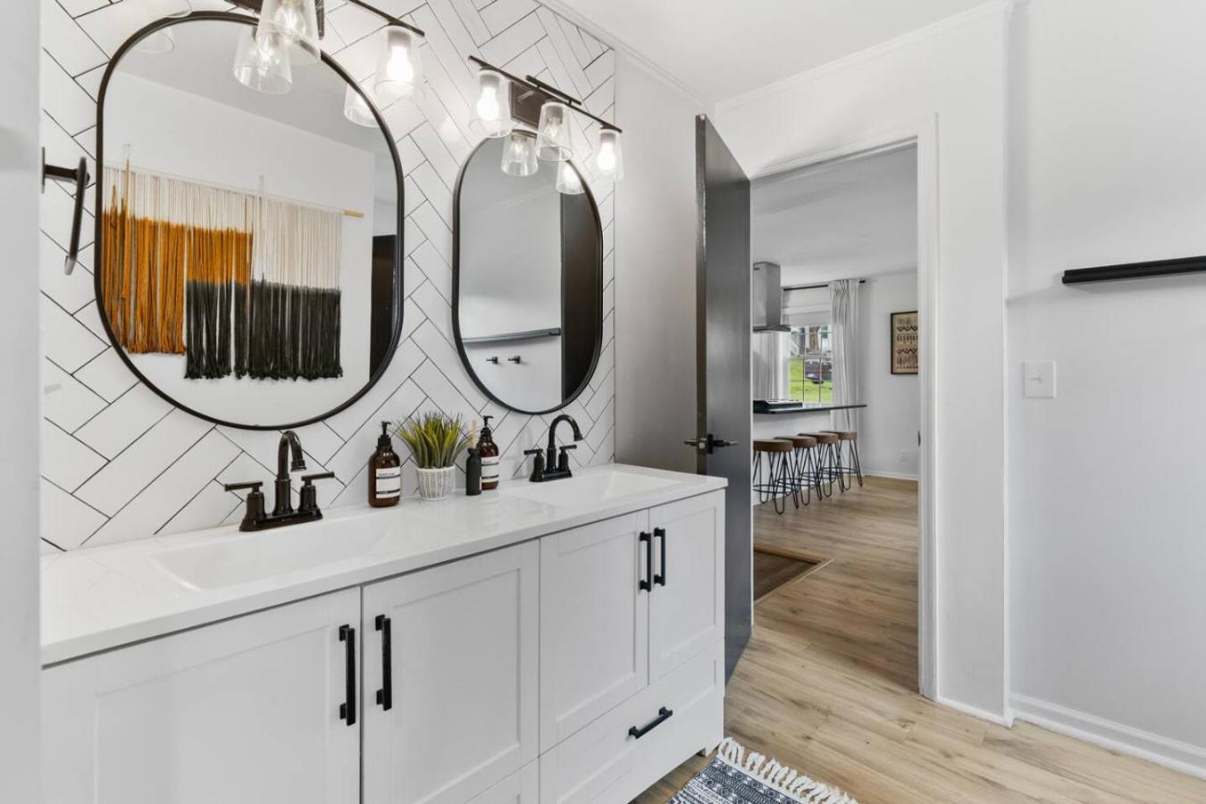 Cozy House In Trendy East With A Patio And Grill Nashville