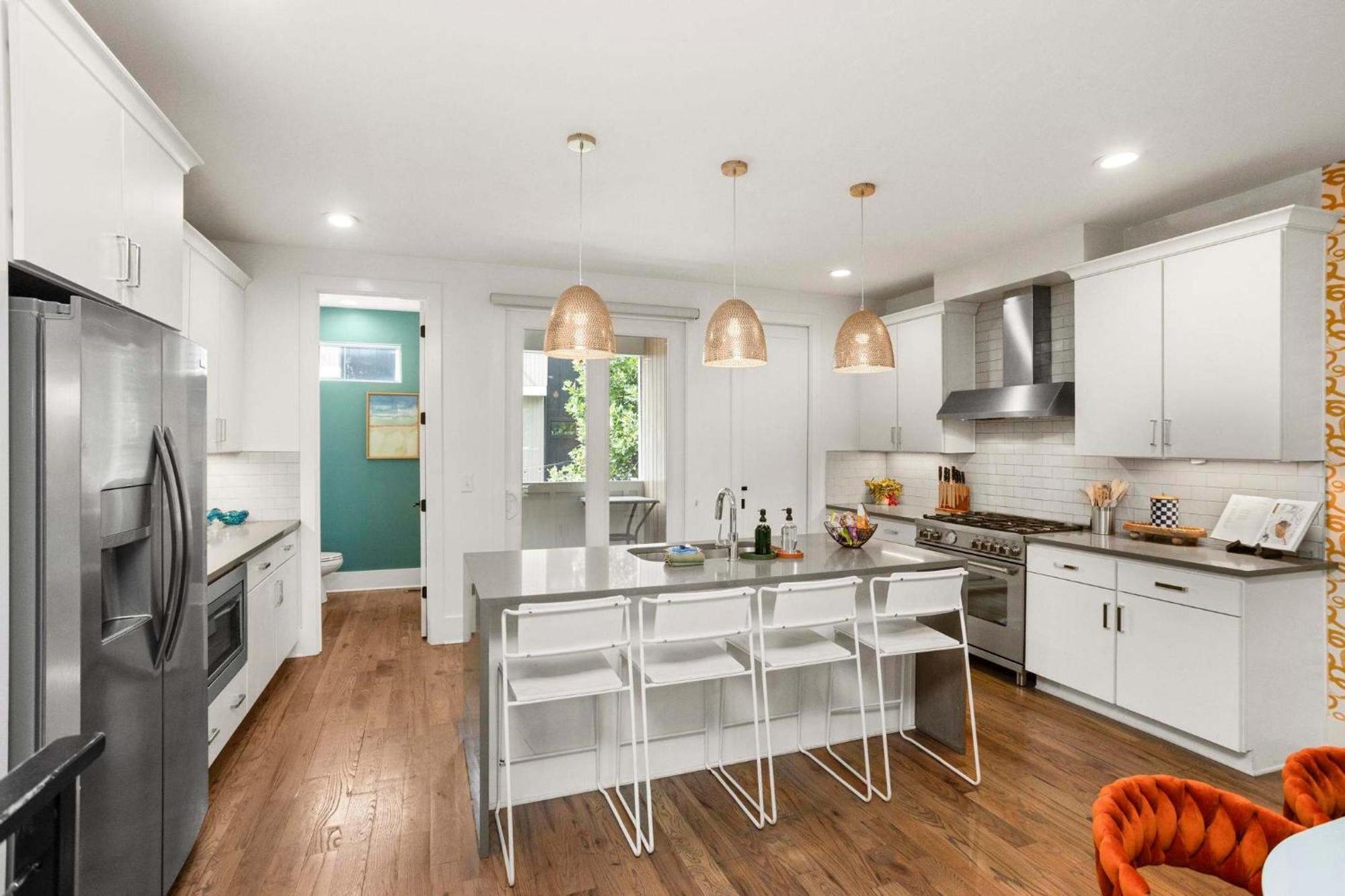 Play At 8th & Argyle Elite Vacation Spot * Nashville