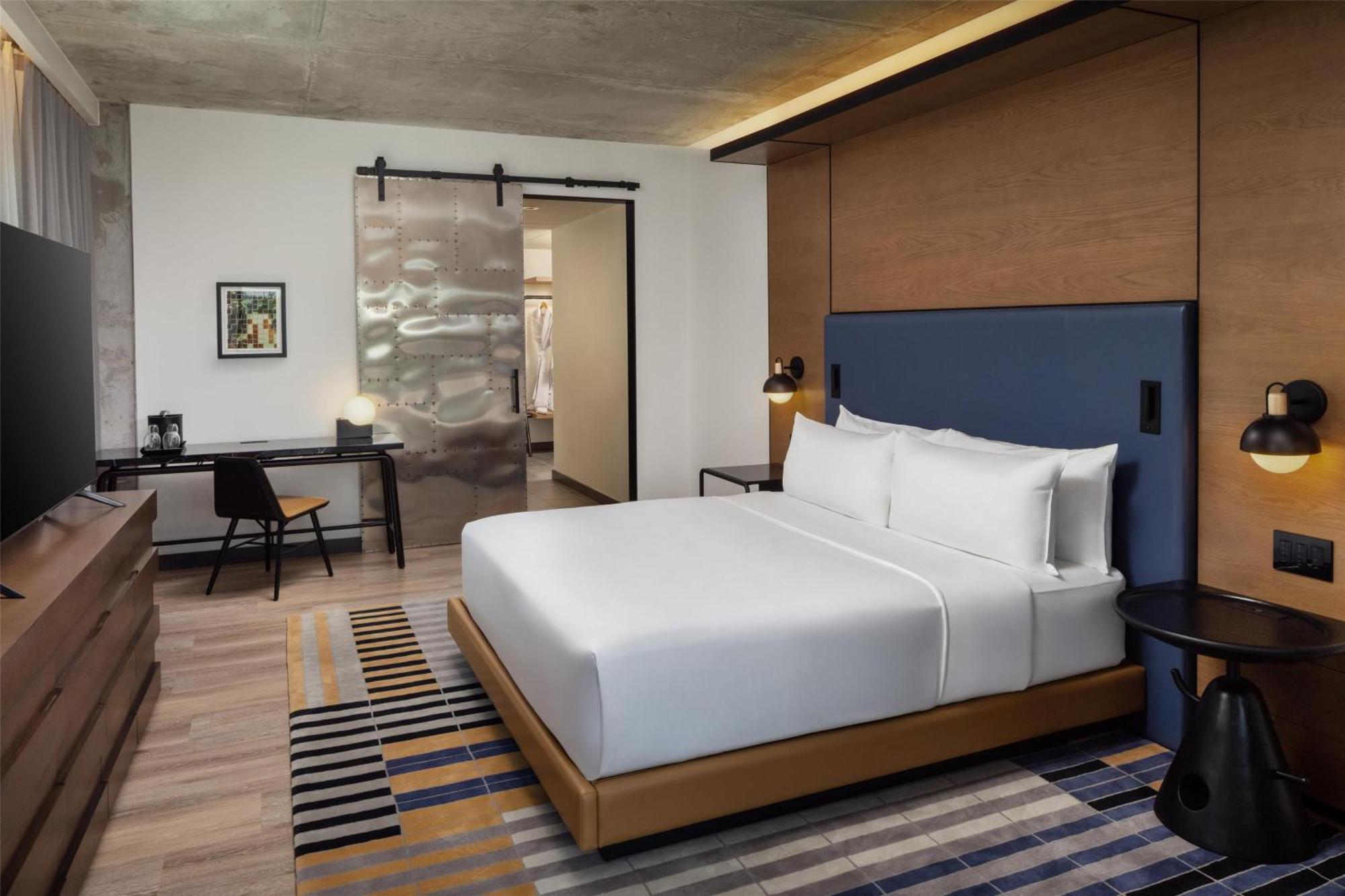 Canopy By Hilton Downtown The Gulch Hotel