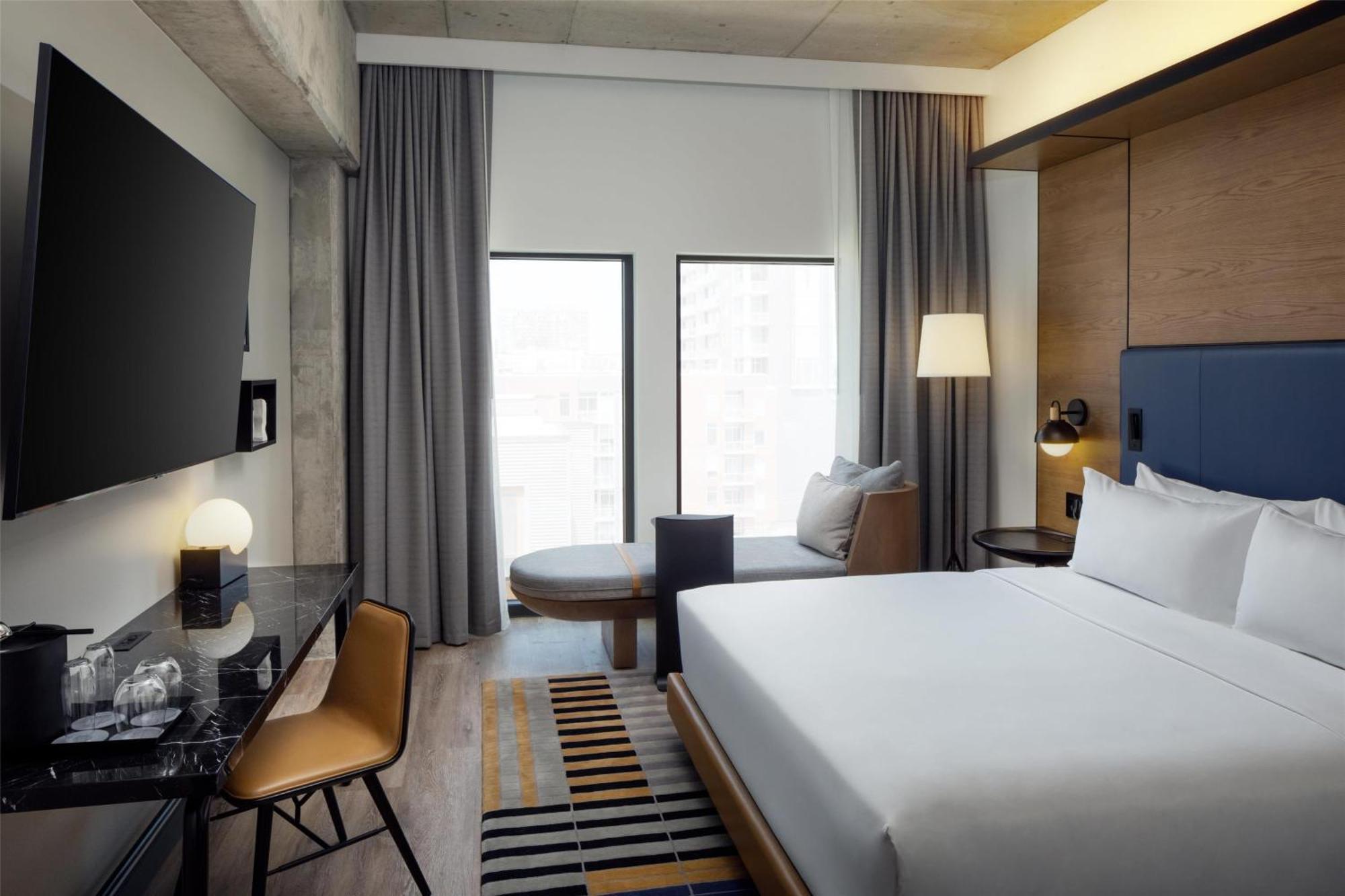 Canopy By Hilton Downtown The Gulch Hotel Nashville