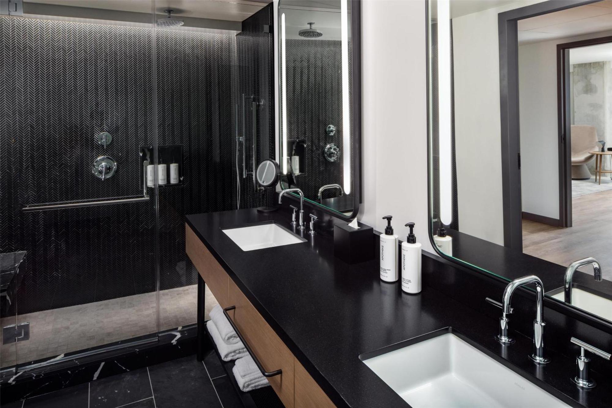 Hotel Canopy By Hilton Downtown The Gulch Nashville