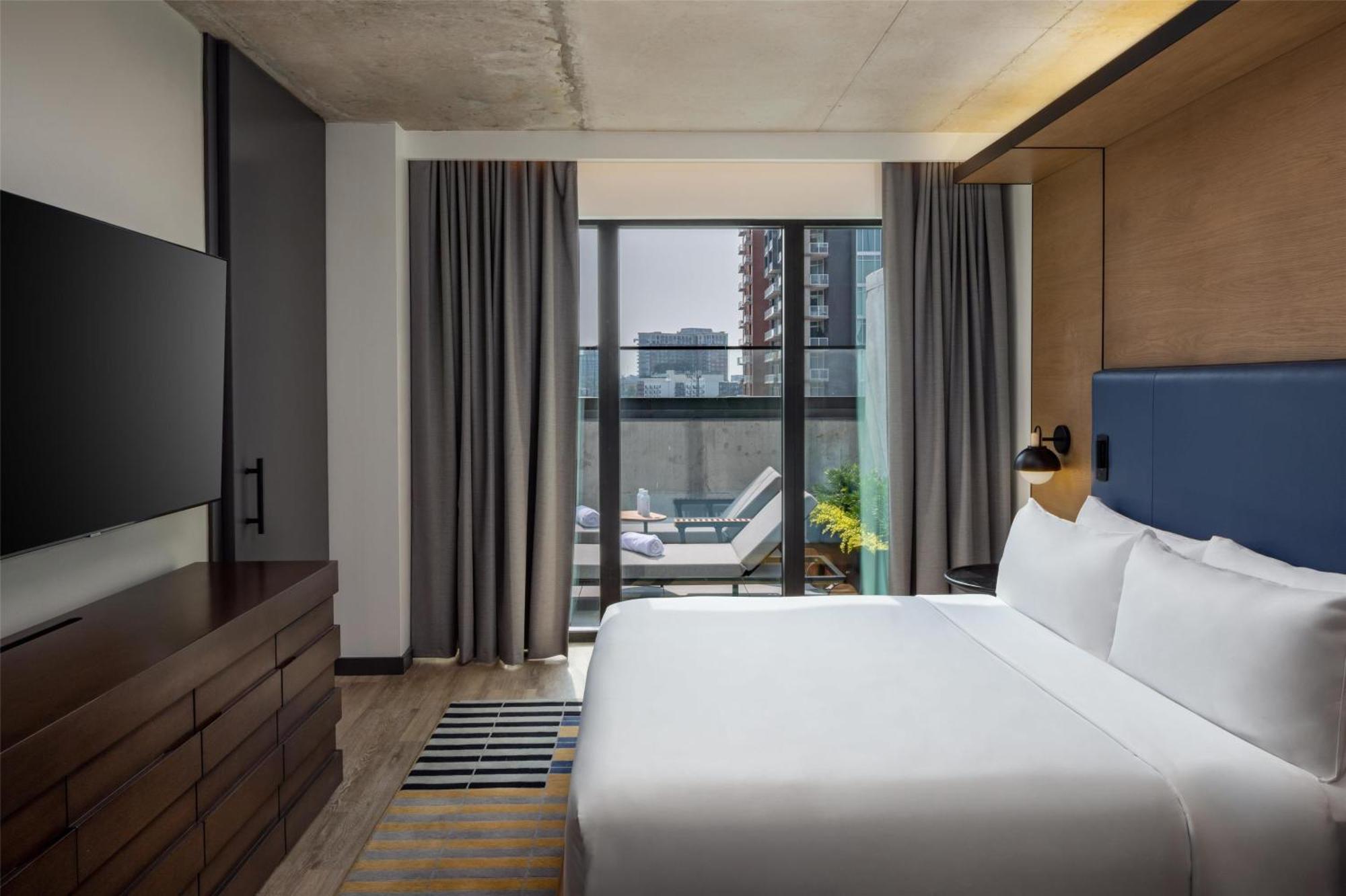 Hotel Canopy By Hilton Downtown The Gulch