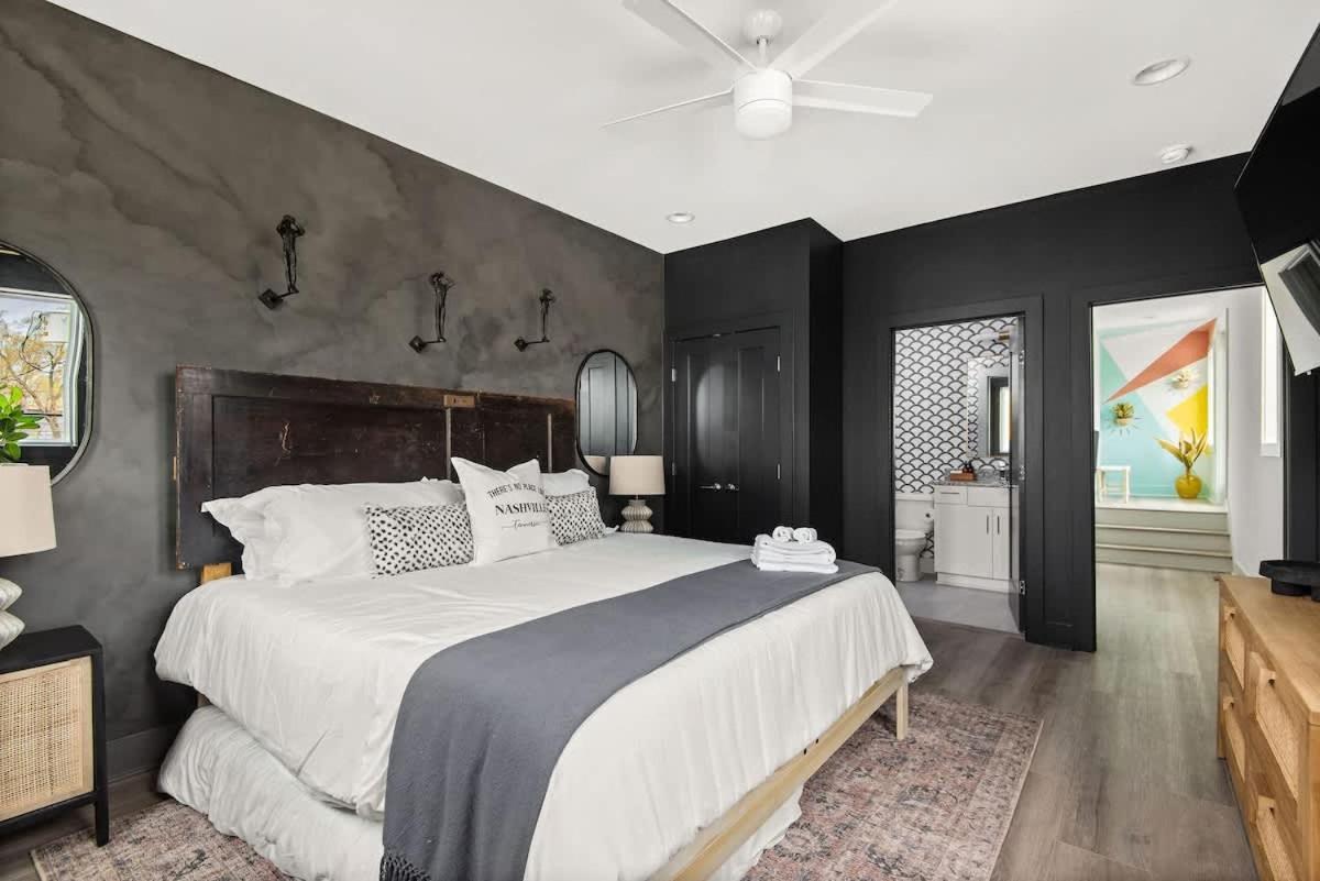 Holiday home Beautiful 3bd With 2 Story Rooftop For *