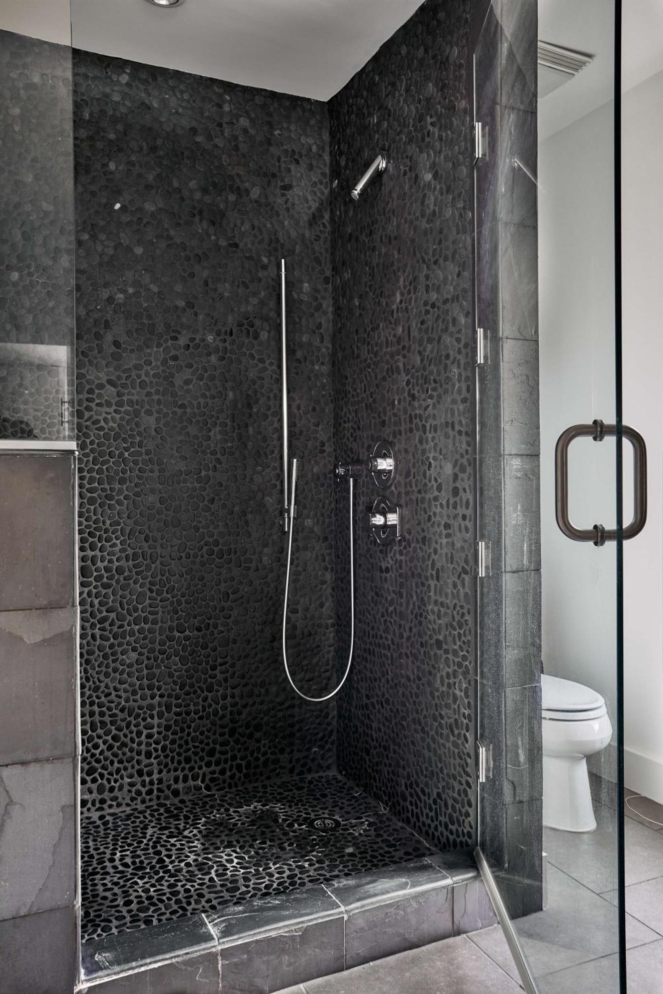 Holiday home Luxury 4br Retreat Near Downtown *