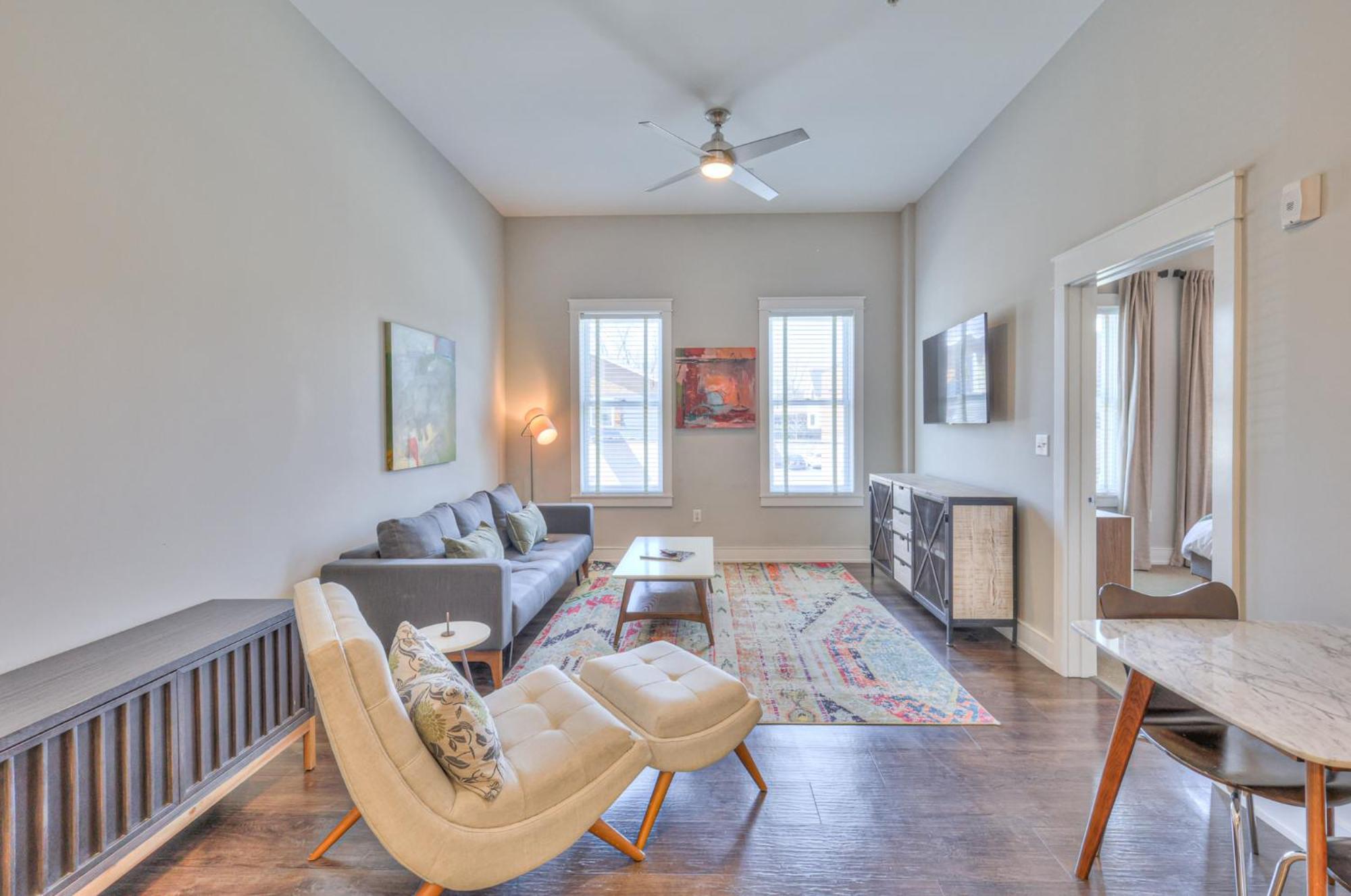 Boutique One Bedroom In Dynamic 12 South 202 Holiday home Nashville