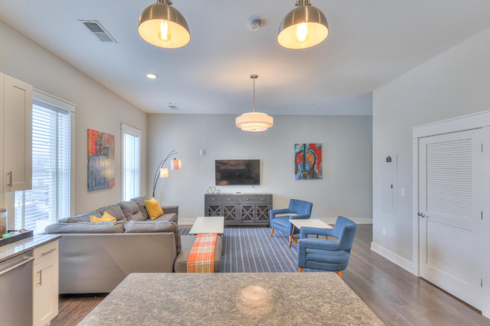 Boutique 1 Bedroom In Dynamic 12 South #204 Holiday home