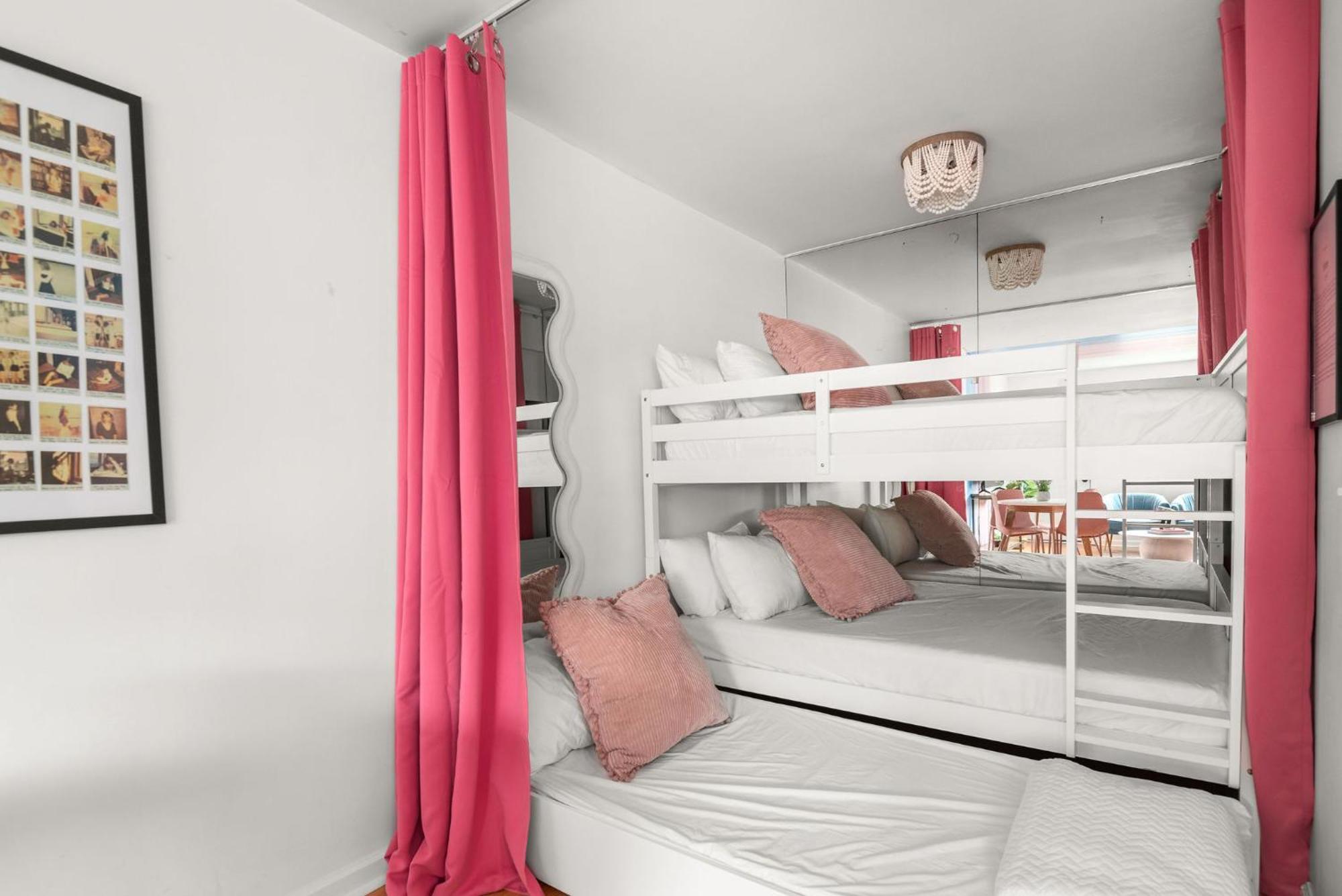 Swiftie Paradise, Music Row Unit 1 Nashville