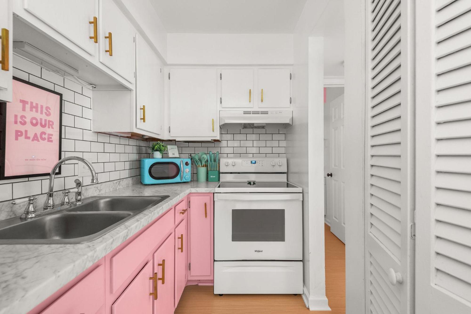 Apartment Swiftie Paradise, Music Row Unit 1 Nashville