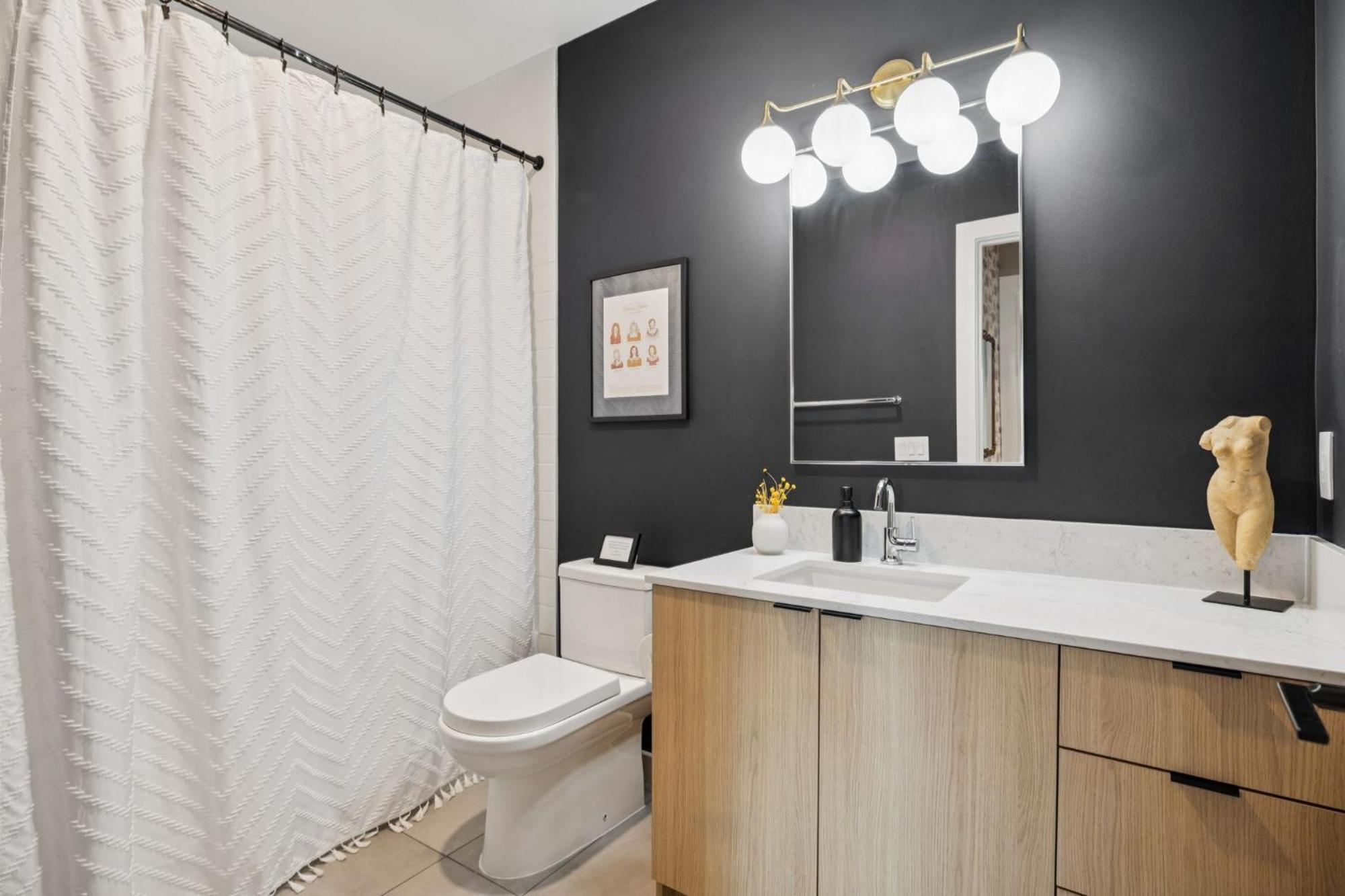 Apartment Southern Comfort Short Walk To Broadway W Pool & Gym At The Hyve