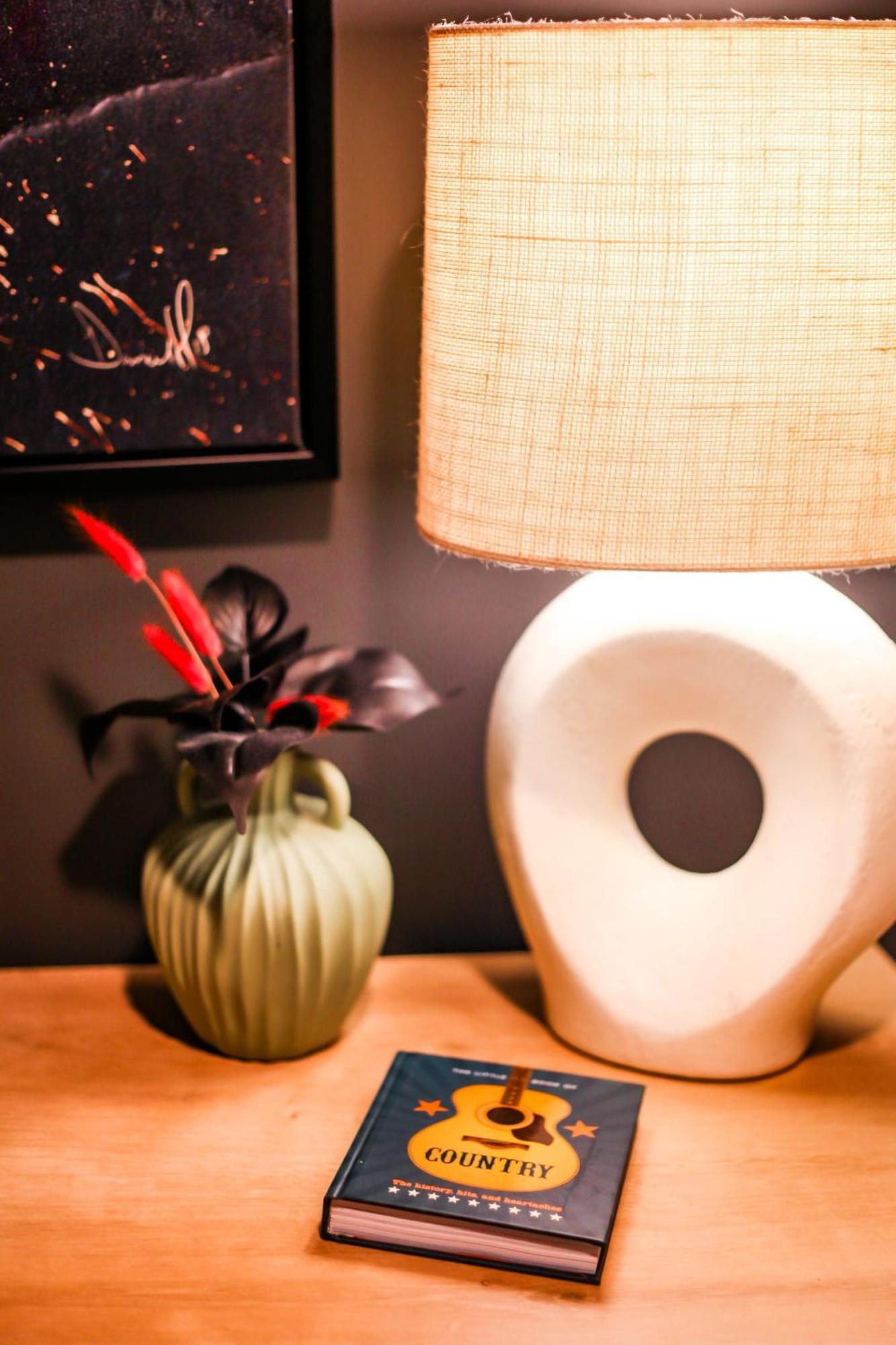 Southern Comfort Short Walk To Broadway W Pool & Gym At The Hyve * Nashville