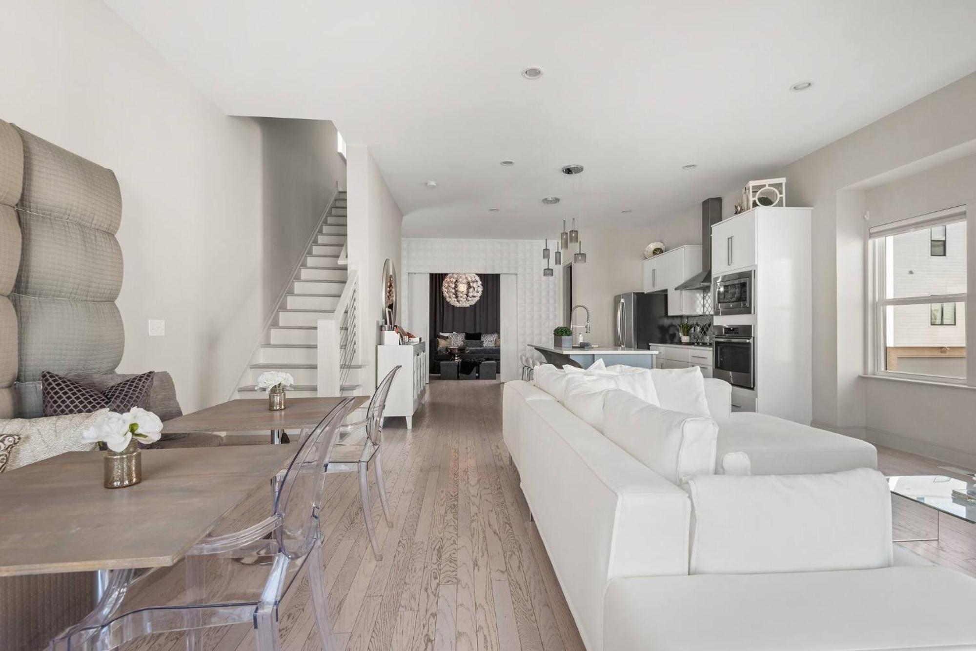 Stella | Downtown Gulch | 7 Min Drive To Broadway! *