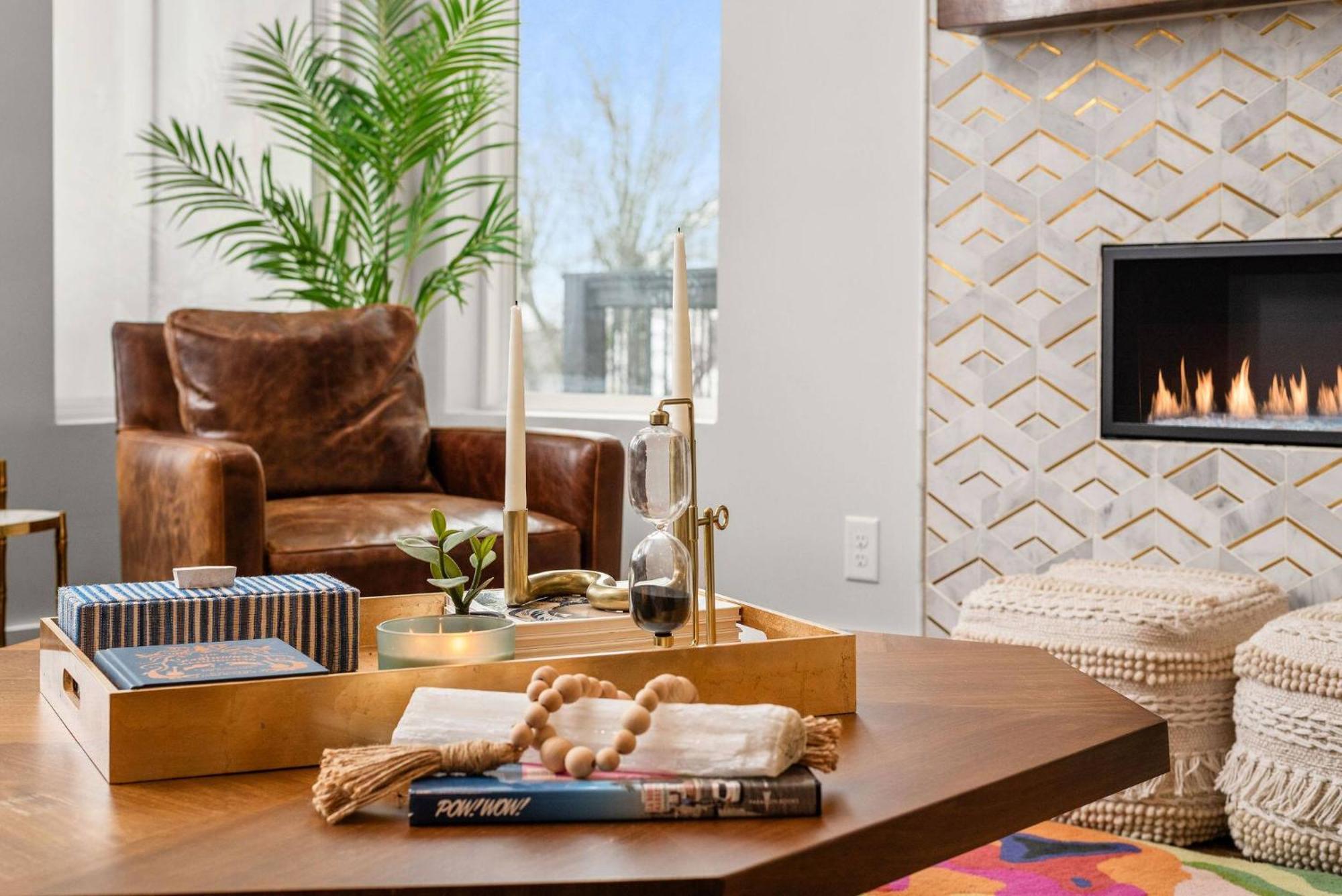 Holiday home Hill House | Walk To Gulch! Sauna, Hot Tub, Gym! Nashville