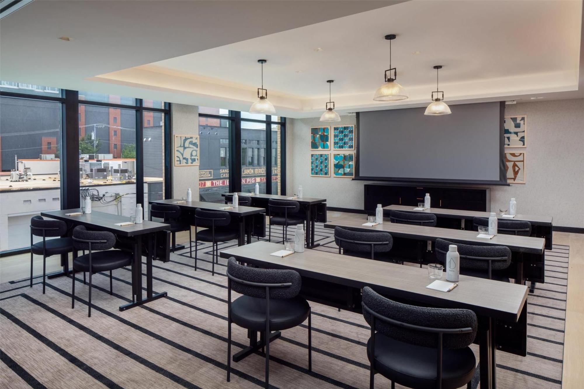 Hotel Canopy By Hilton Downtown The Gulch