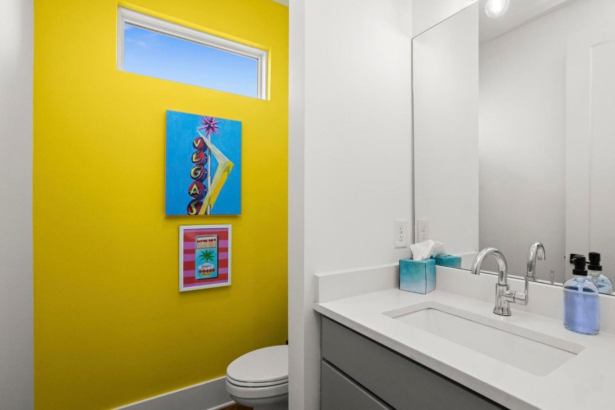Holiday home Pop Art Retreat On Legendary 8th - Walk Everywhere