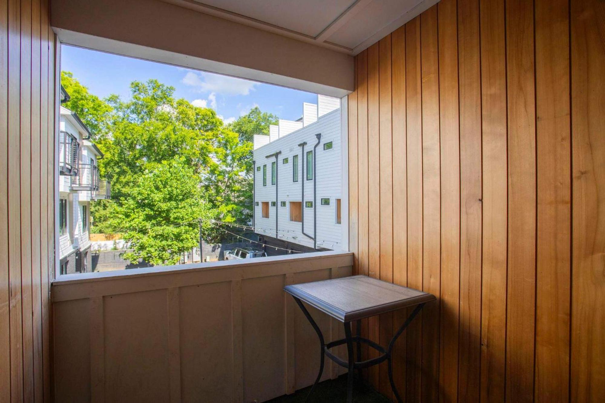 Holiday home Pop Art Retreat On Legendary 8th - Walk Everywhere
