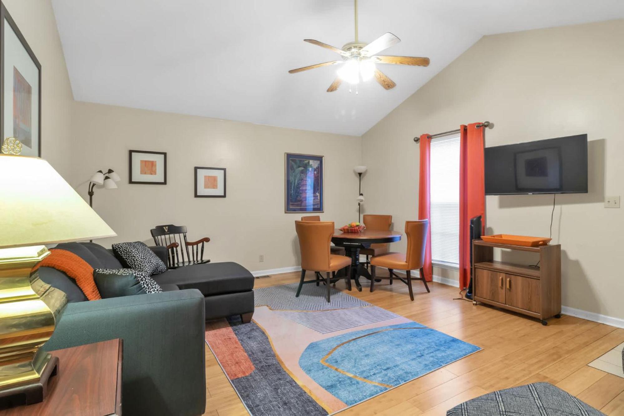 Holiday home Cozy 3 Bdr In West L Close To Tsu Nashville