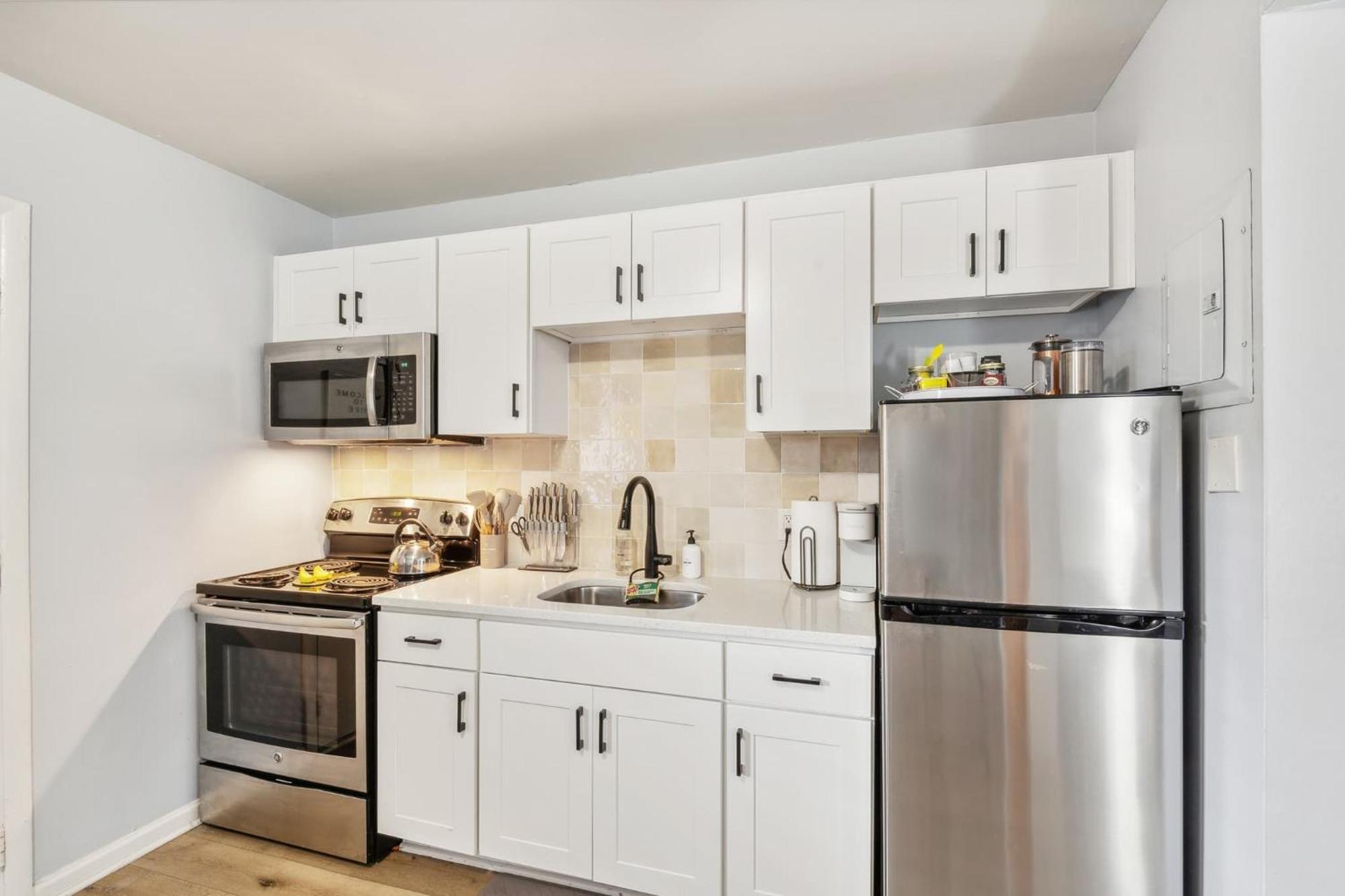 Trendy For 4 With Community Pool Holiday home Nashville