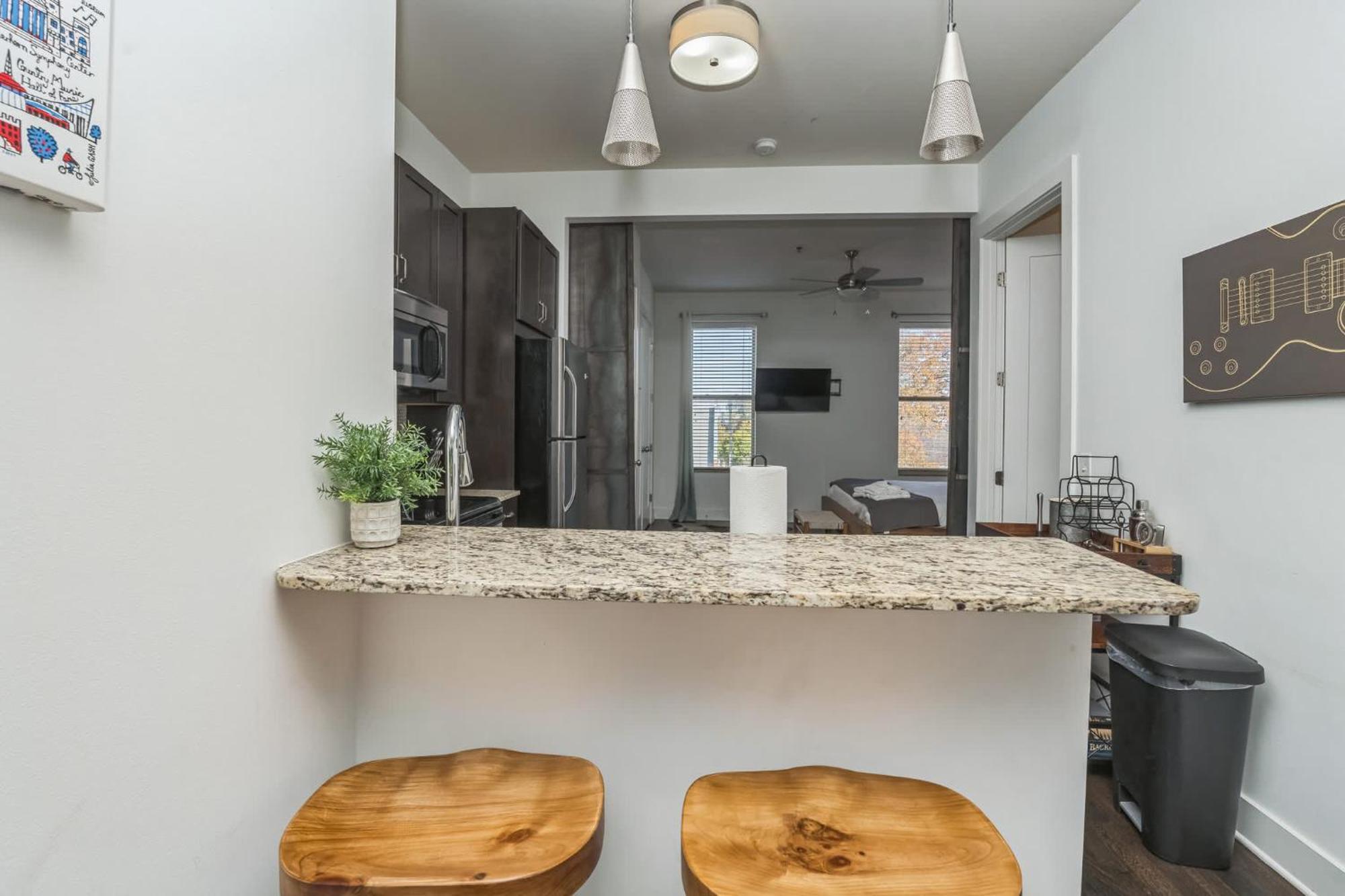 Electric Geometric - Fit For 4 * Nashville