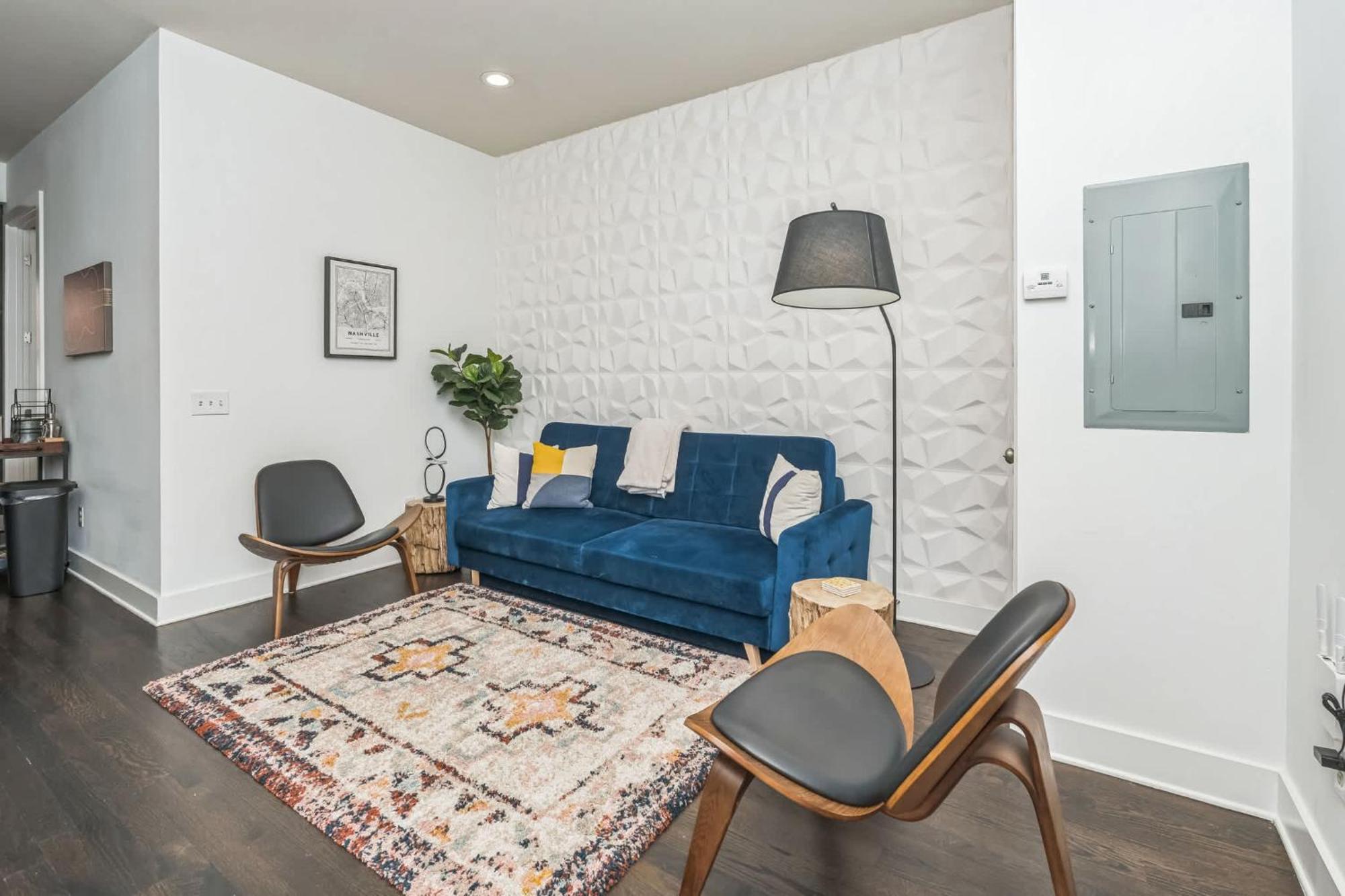 Electric Geometric - Fit For 4 Holiday home *