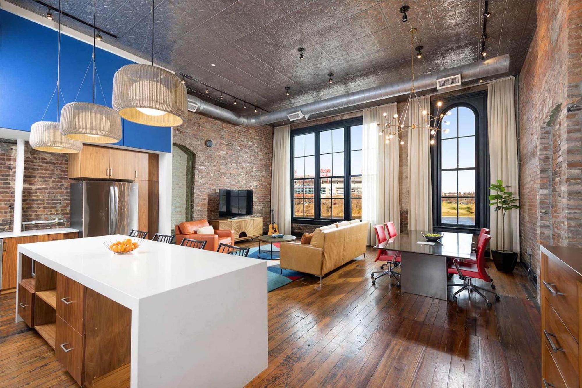 Riverfront Family Loft For 4 Holiday home