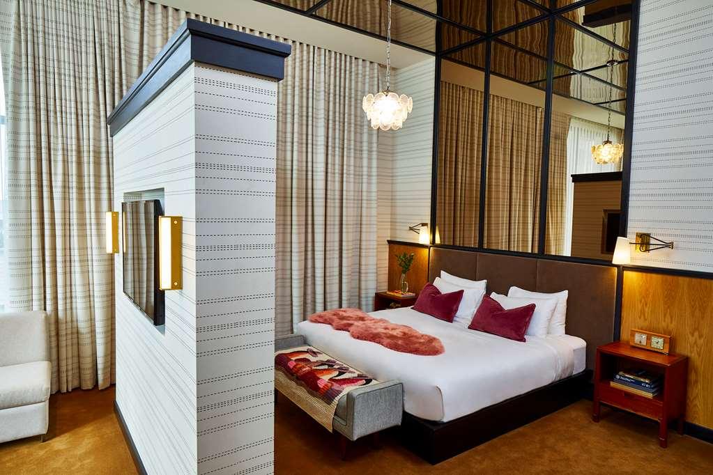 Hotel Fairlane 4*