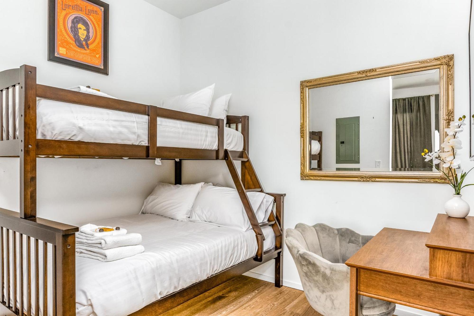 Apartment Illume 305 *