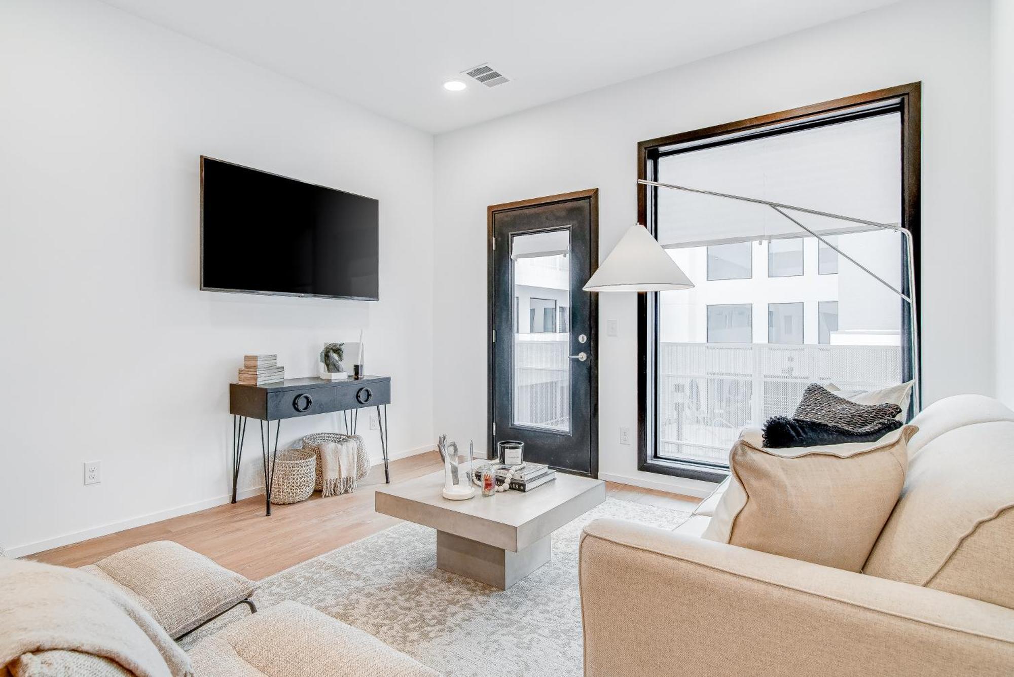 Illume 407 Apartment