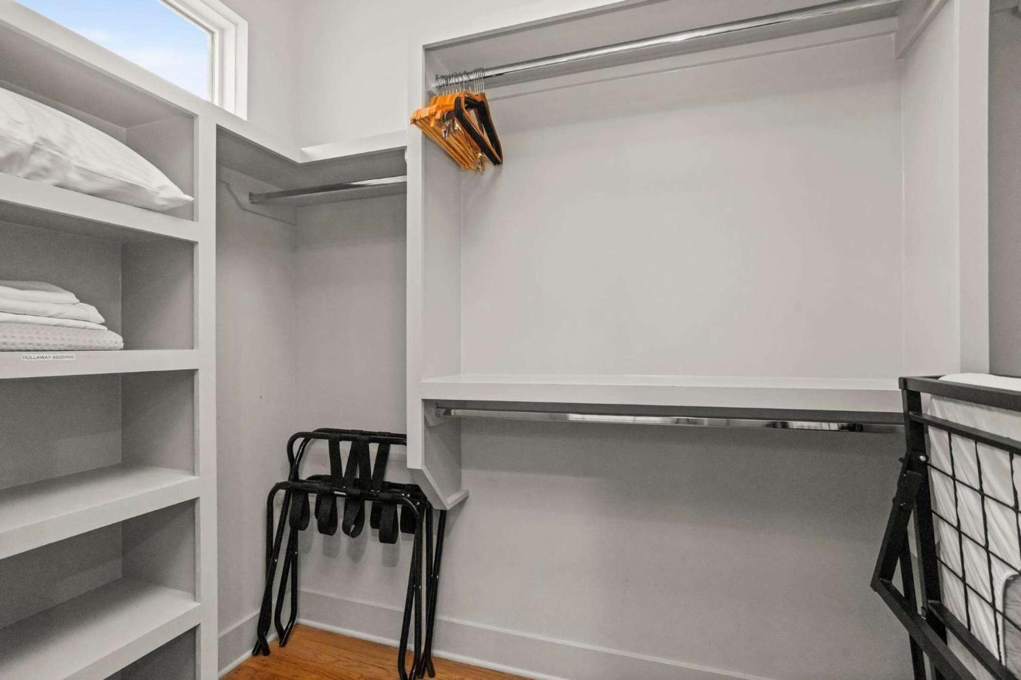 Mix At 8th & Argyle Elite Vacation Spot *