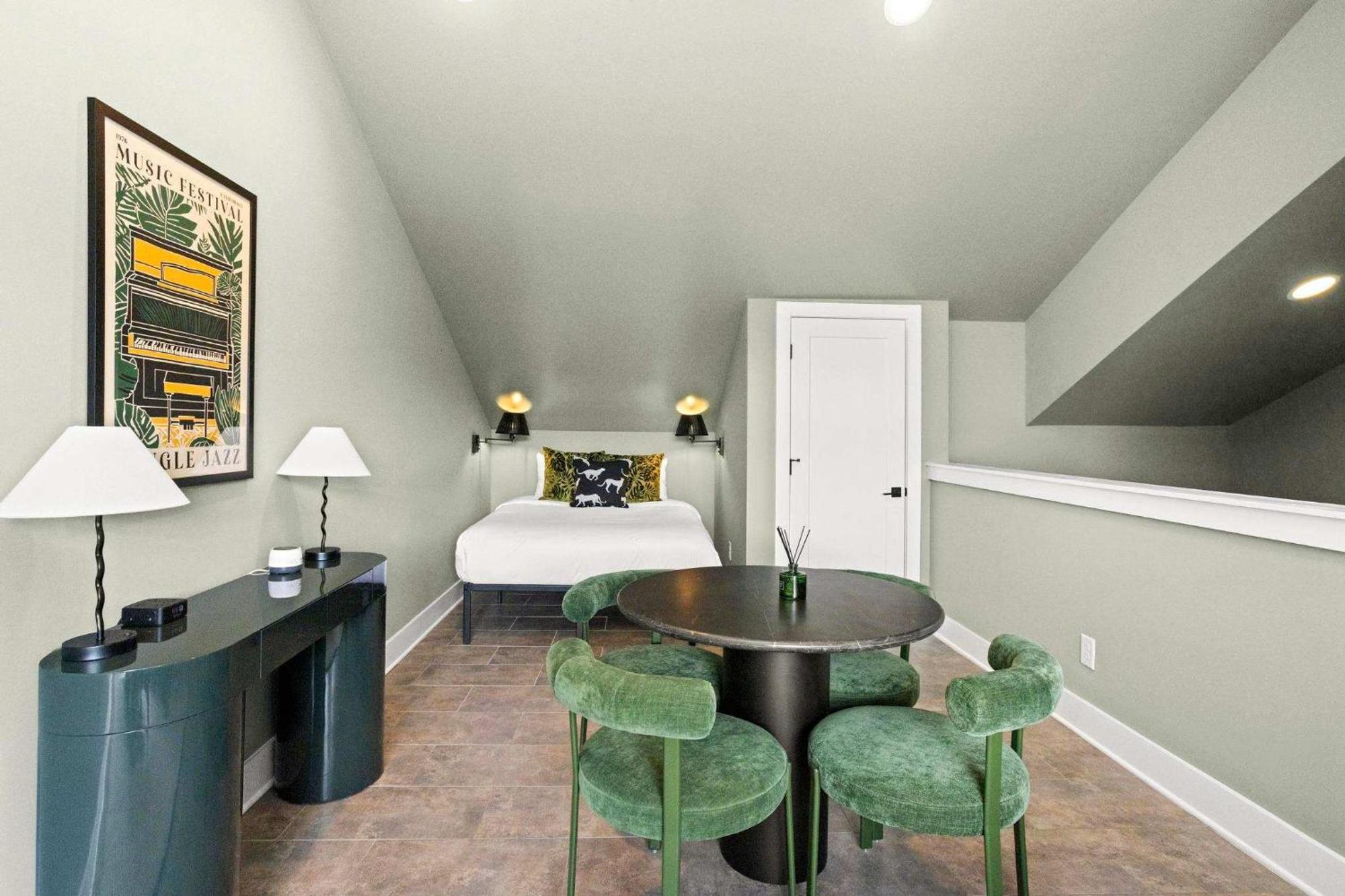 Mix At 8th & Argyle Elite Vacation Spot Holiday home *