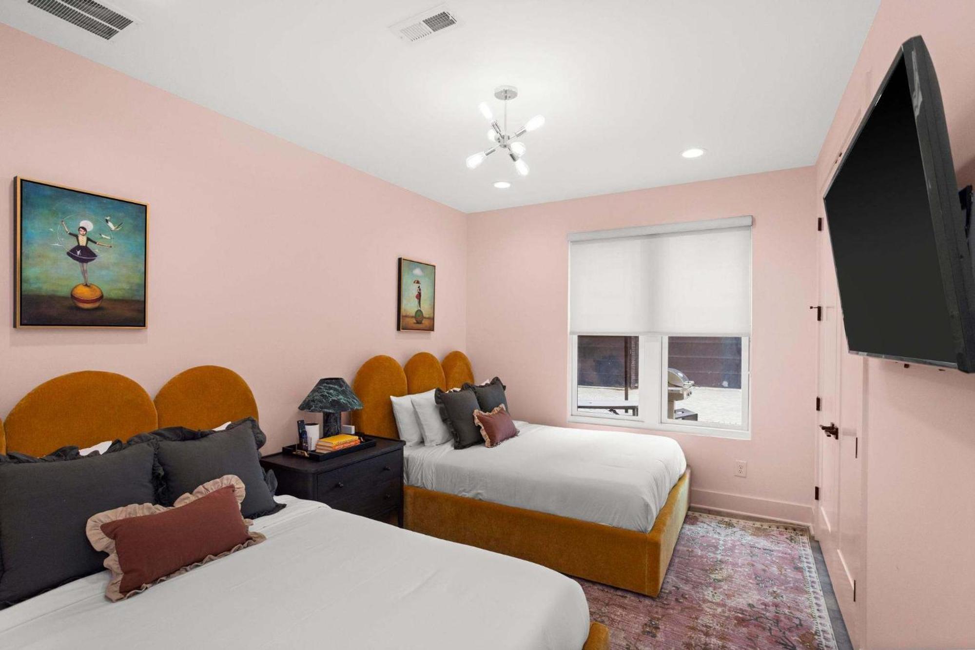 Mix At 8th & Argyle Elite Vacation Spot * Nashville