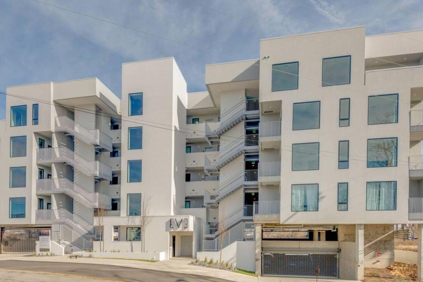 Holiday home Boutique On Nashville's Riverfront- Eve #402 *