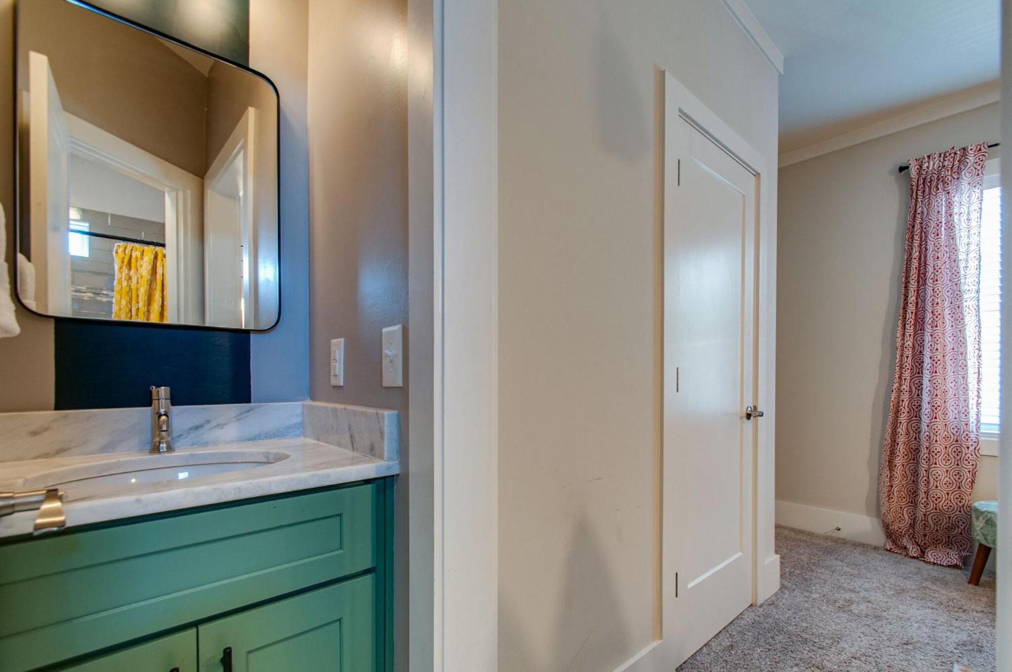 Charming - Near Dt Pet Friendly *